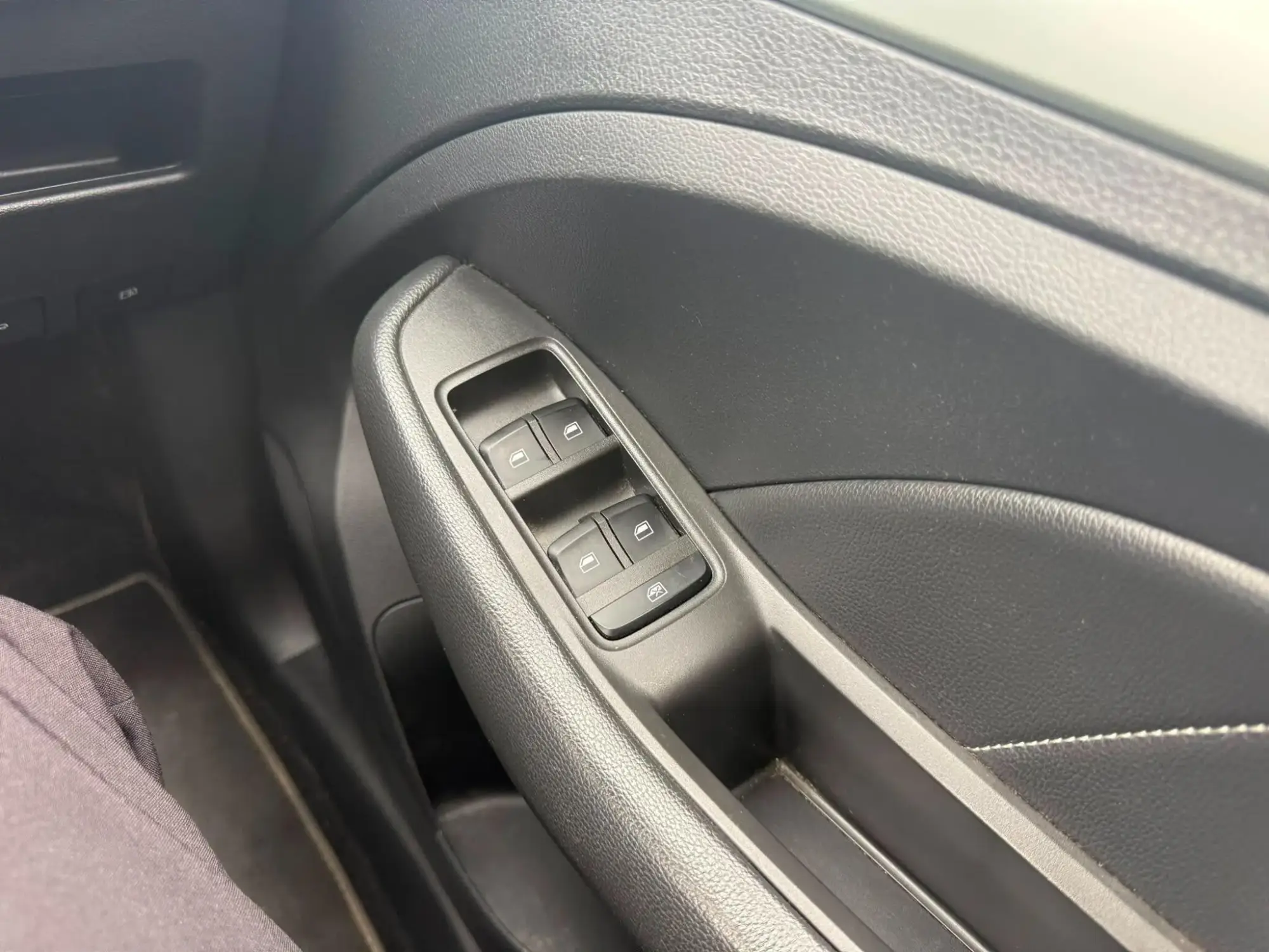 MG ZS Image 9