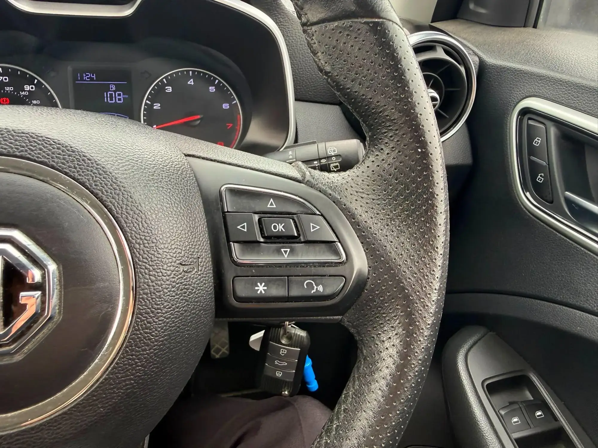 MG ZS Image 13
