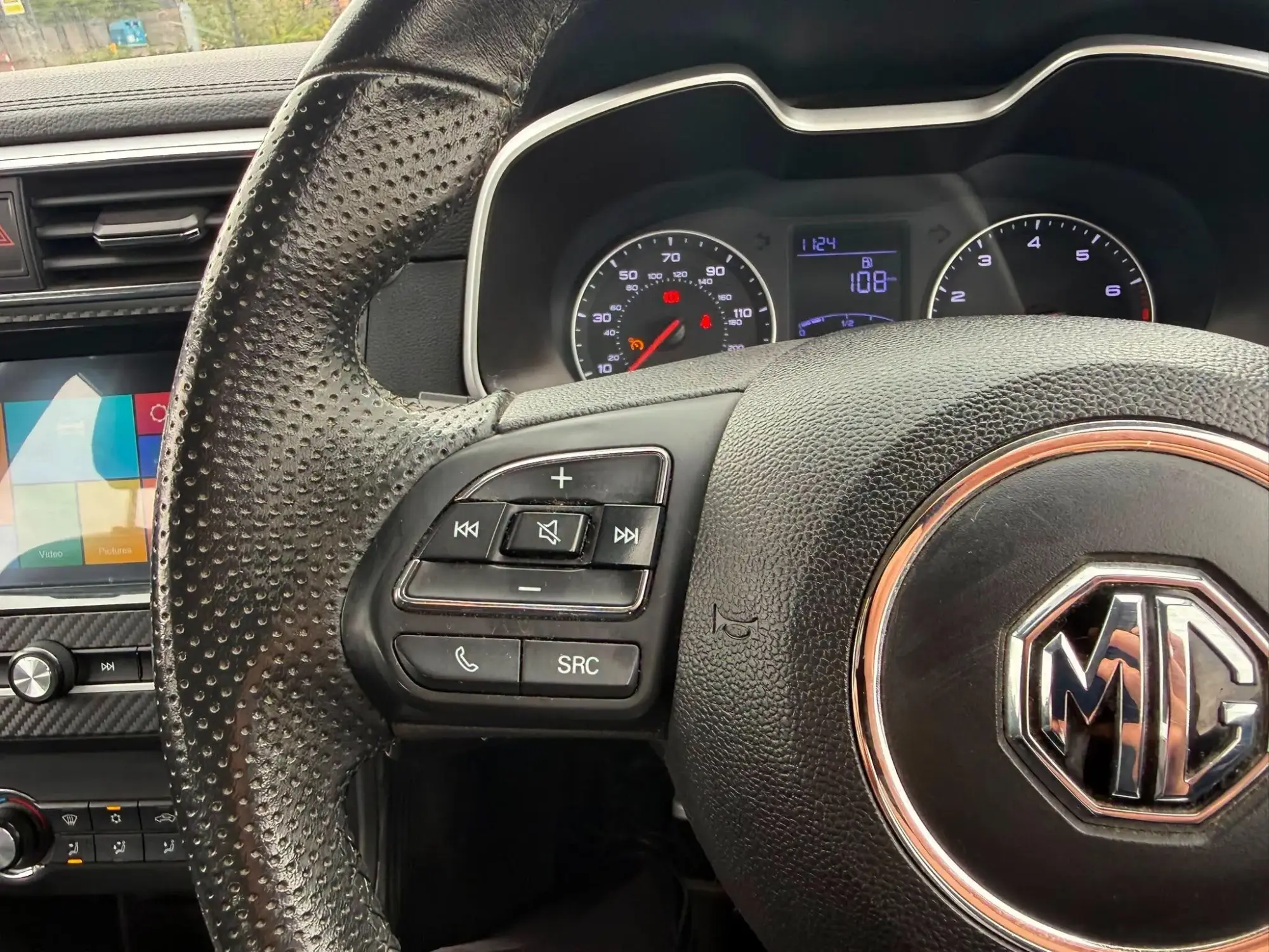 MG ZS Image 17