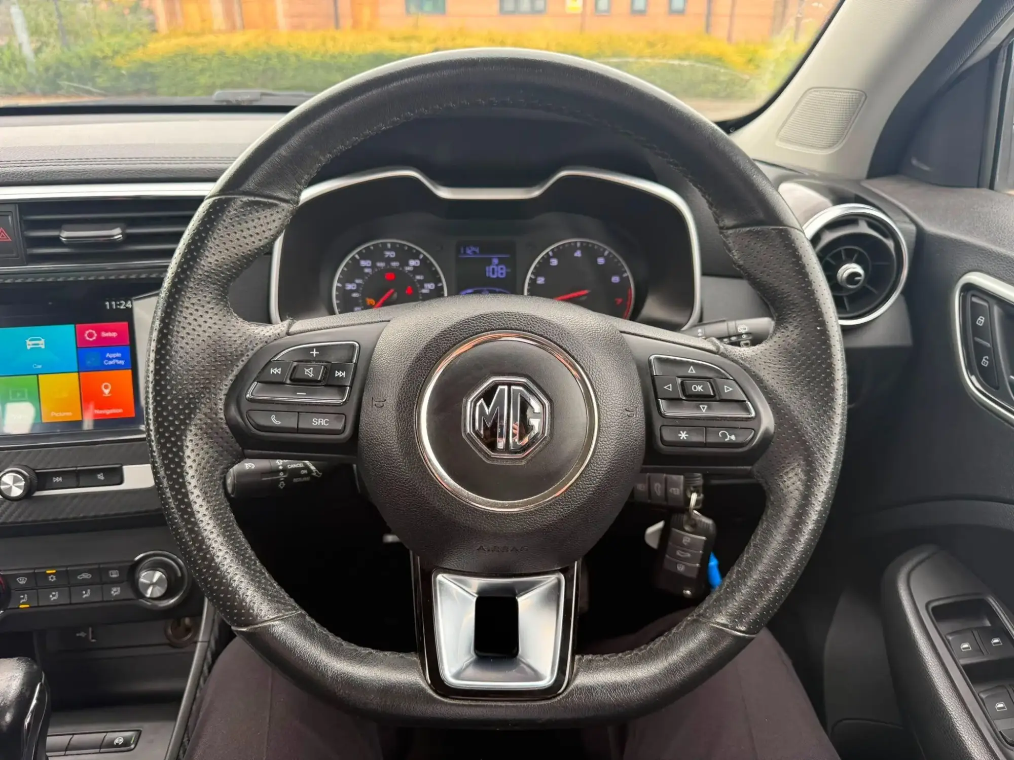 MG ZS Image 23