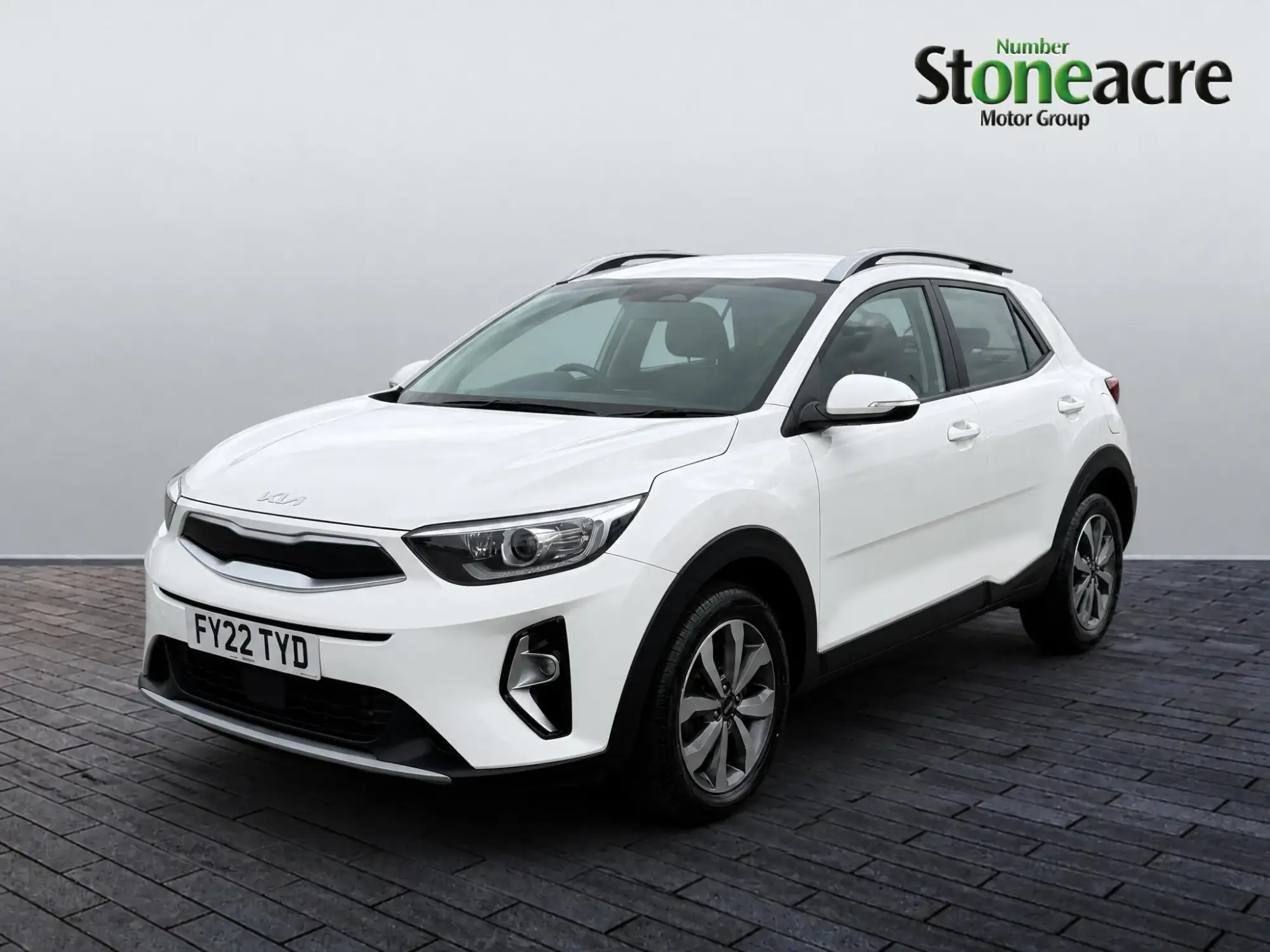 Kia Stonic 1.0T GDi 99 2 5dr FY22TYD Image 3