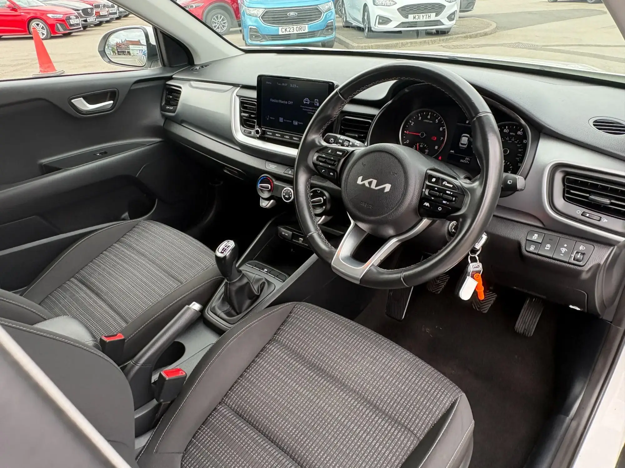 Kia Stonic Image 9 Kia Stonic Image 9