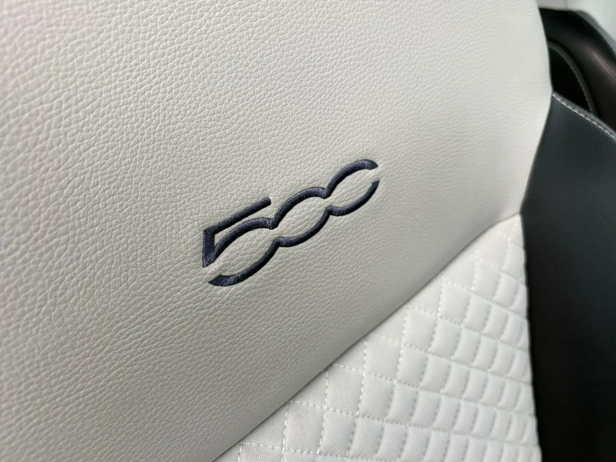 Fiat 500 Image 18