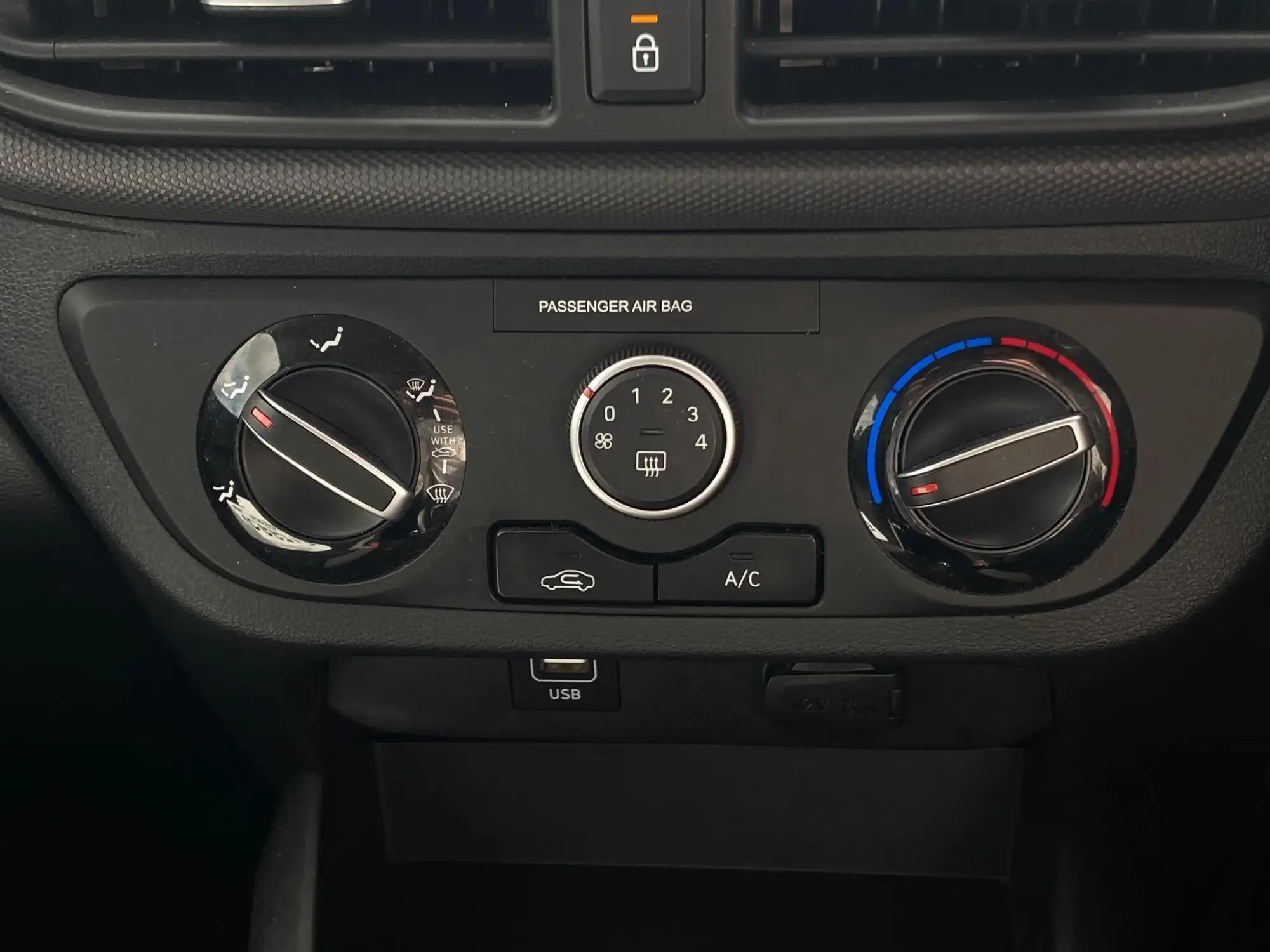 Hyundai i10 Image 20