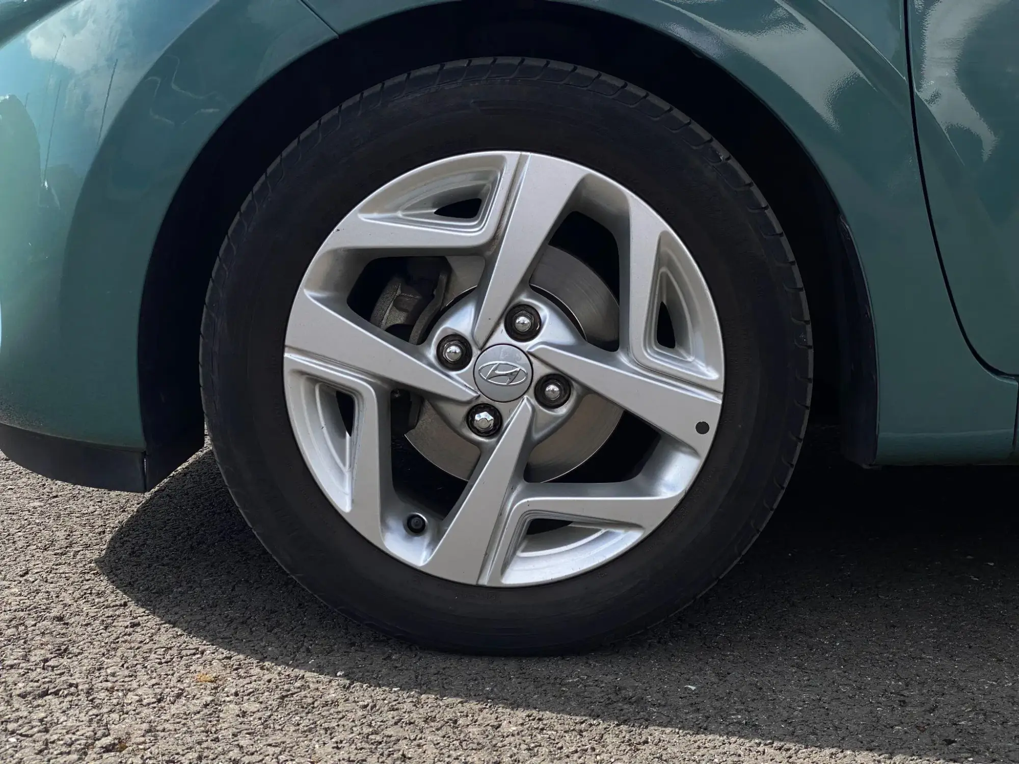Hyundai i10 Image 24