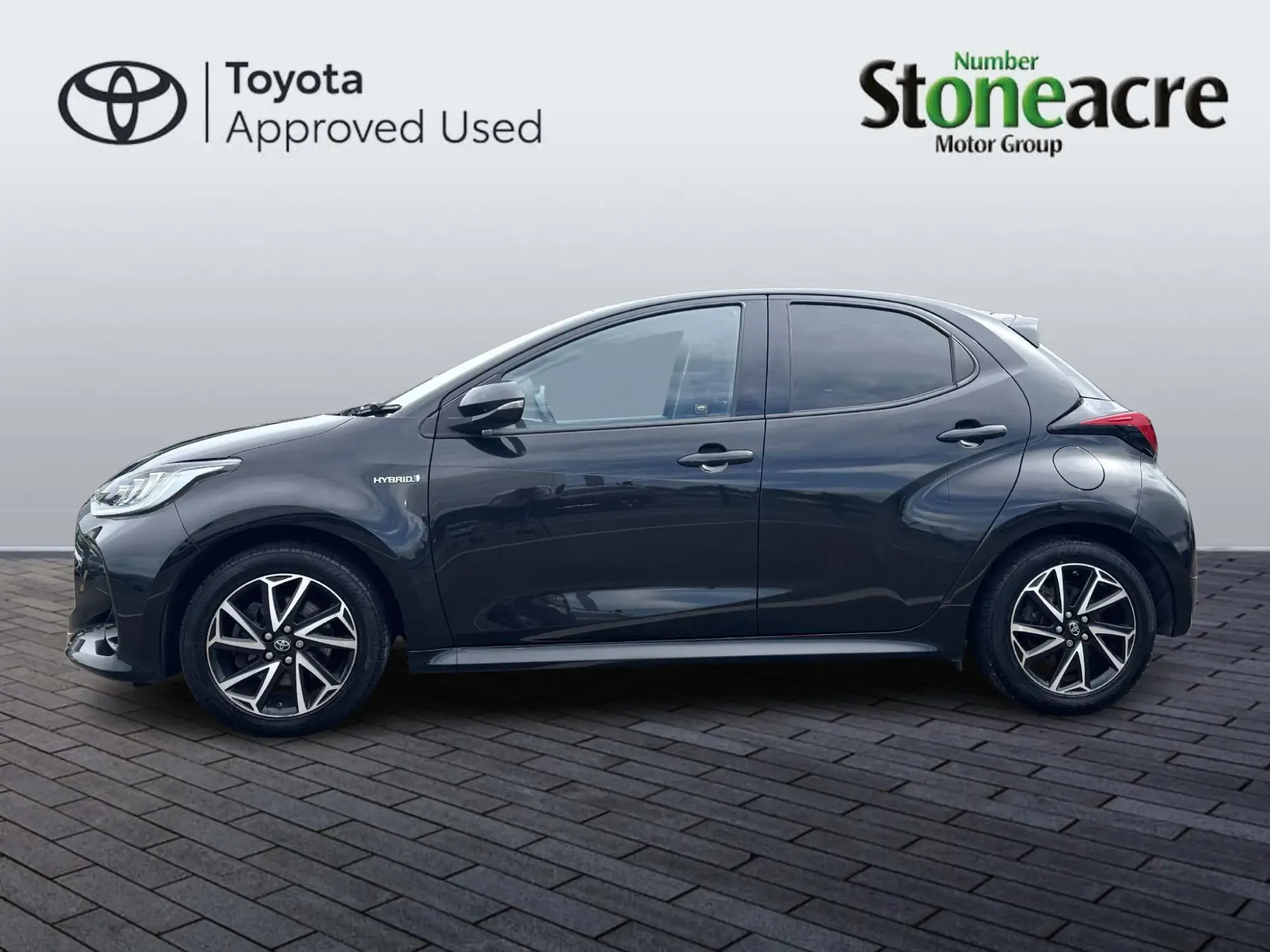 Toyota Yaris Image 6