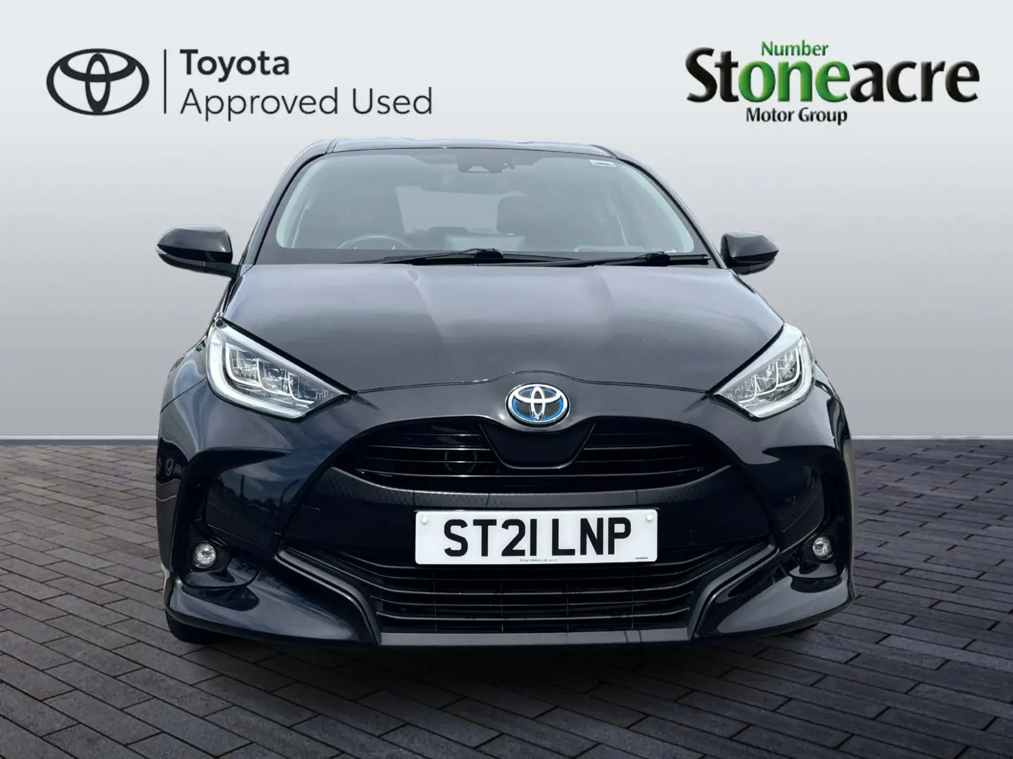 Toyota Yaris Image 8
