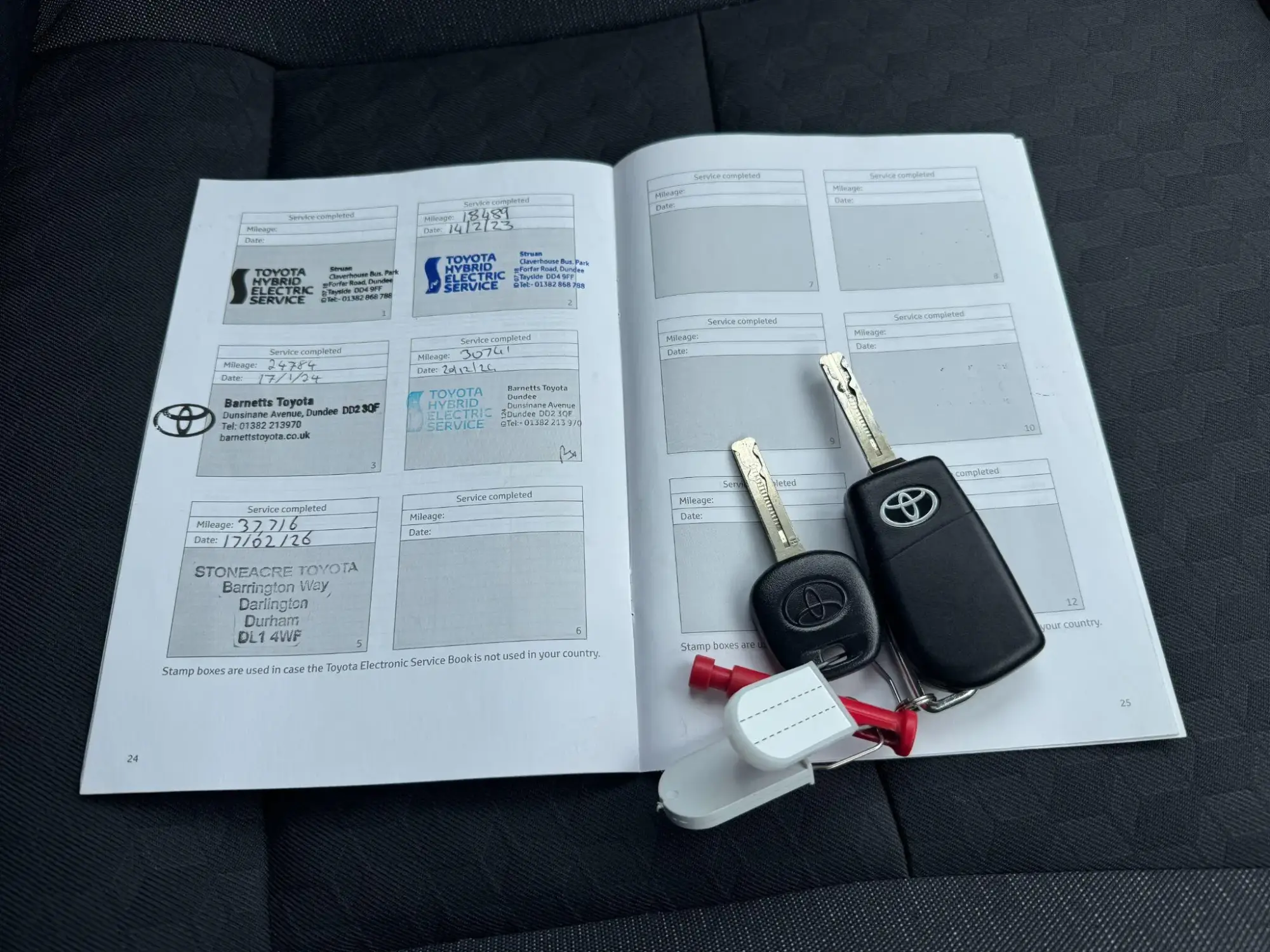 Toyota Yaris Image 20
