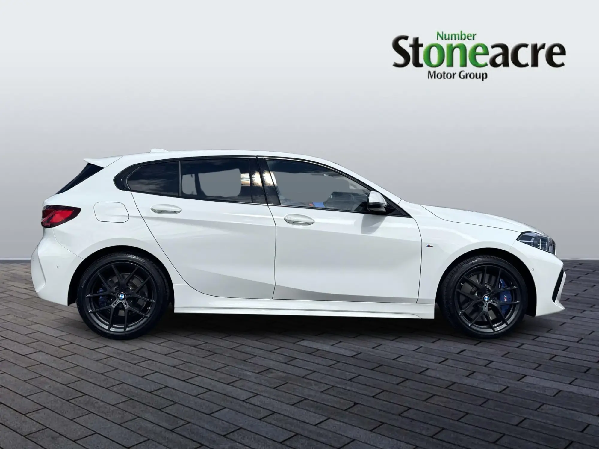 BMW 1 Series 1.5 118i M Sport (LCP) DCT Euro 6 (s/s) 5dr CJ56CEJ Image 2
