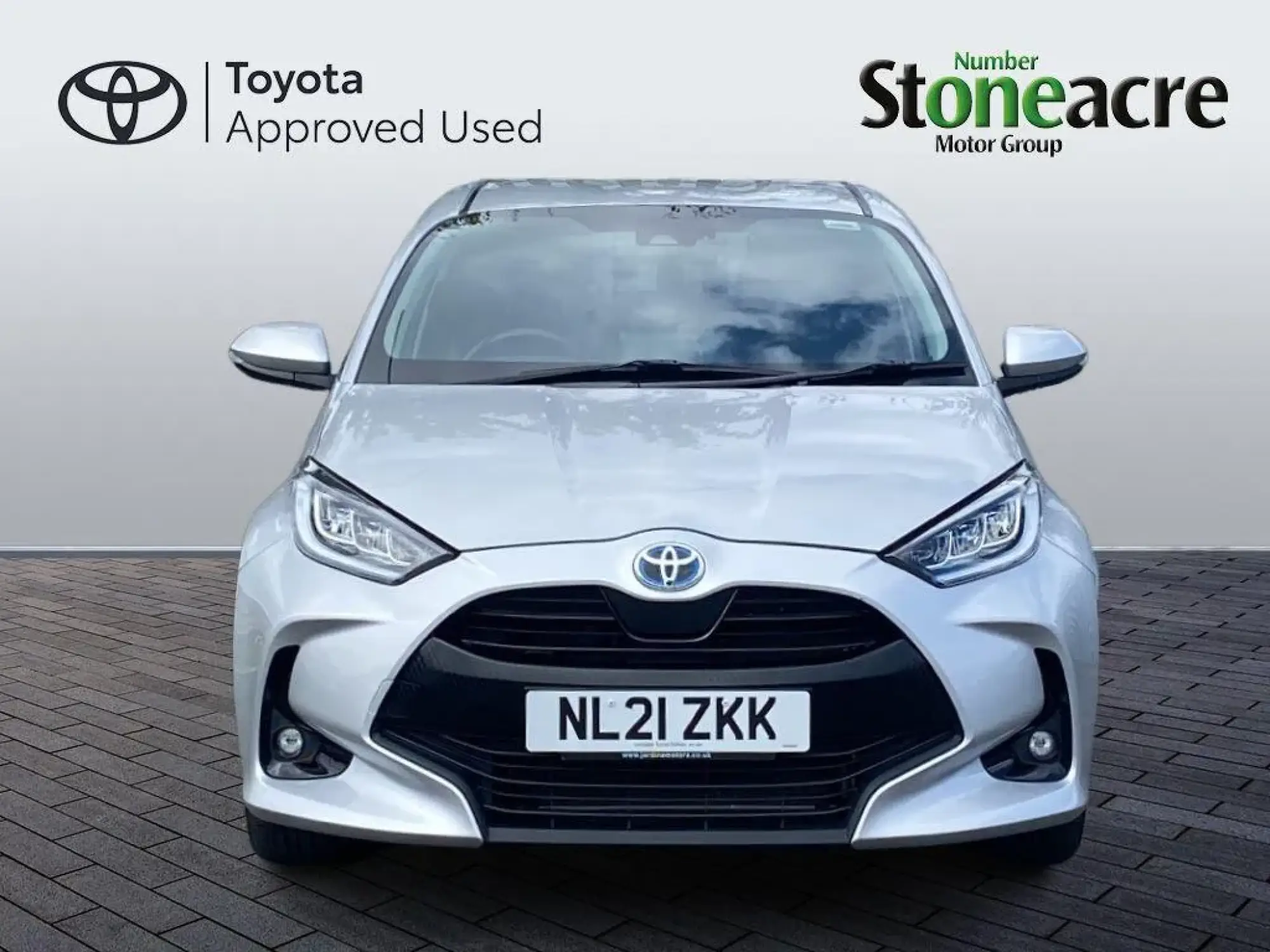 Toyota Yaris Image 8 Toyota Yaris Image 8