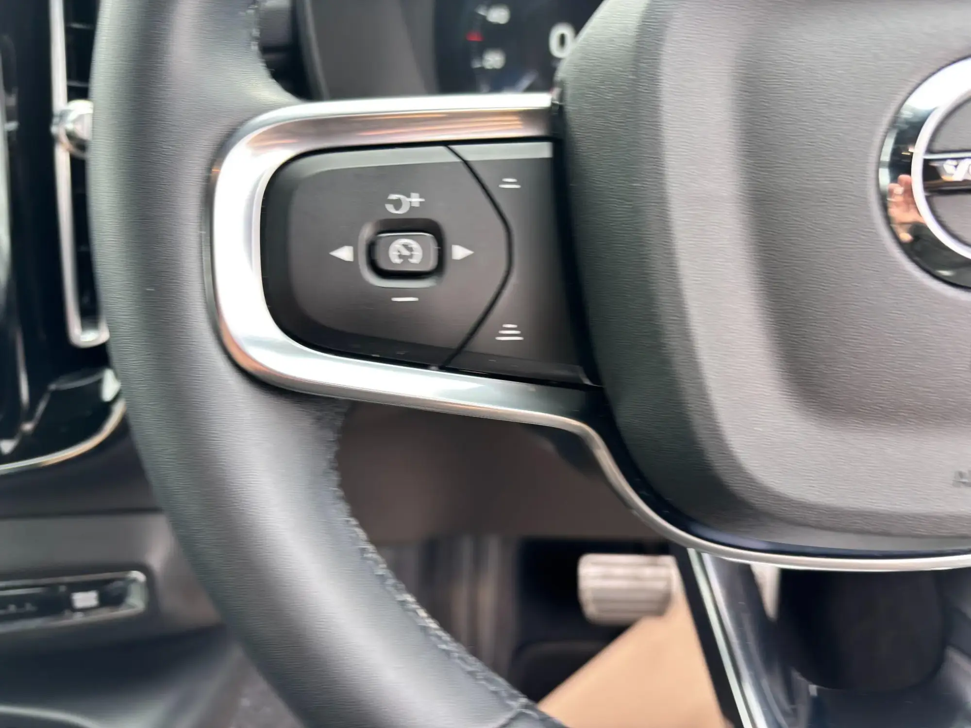 Volvo XC40 Recharge Image 15 Volvo XC40 Recharge Image 15