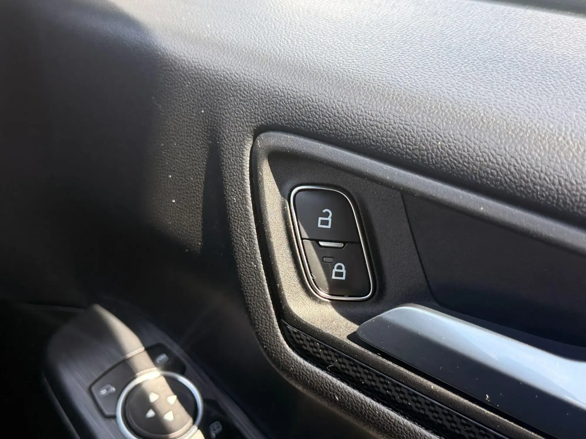 Ford Kuga Plug-In Hybrid Image 19 Ford Kuga Plug-In Hybrid Image 19