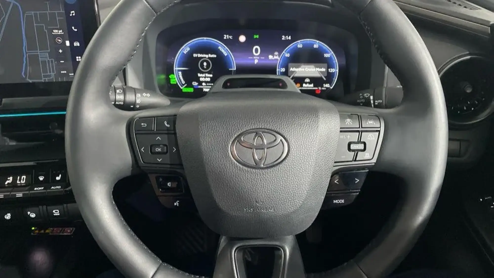 Toyota C-HR Plug-in Hybrid Image 23 Toyota C-HR Plug-in Hybrid Image 23