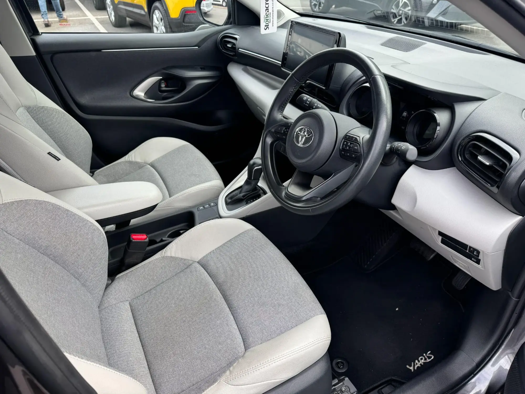 Toyota Yaris Image 11 Toyota Yaris Image 11