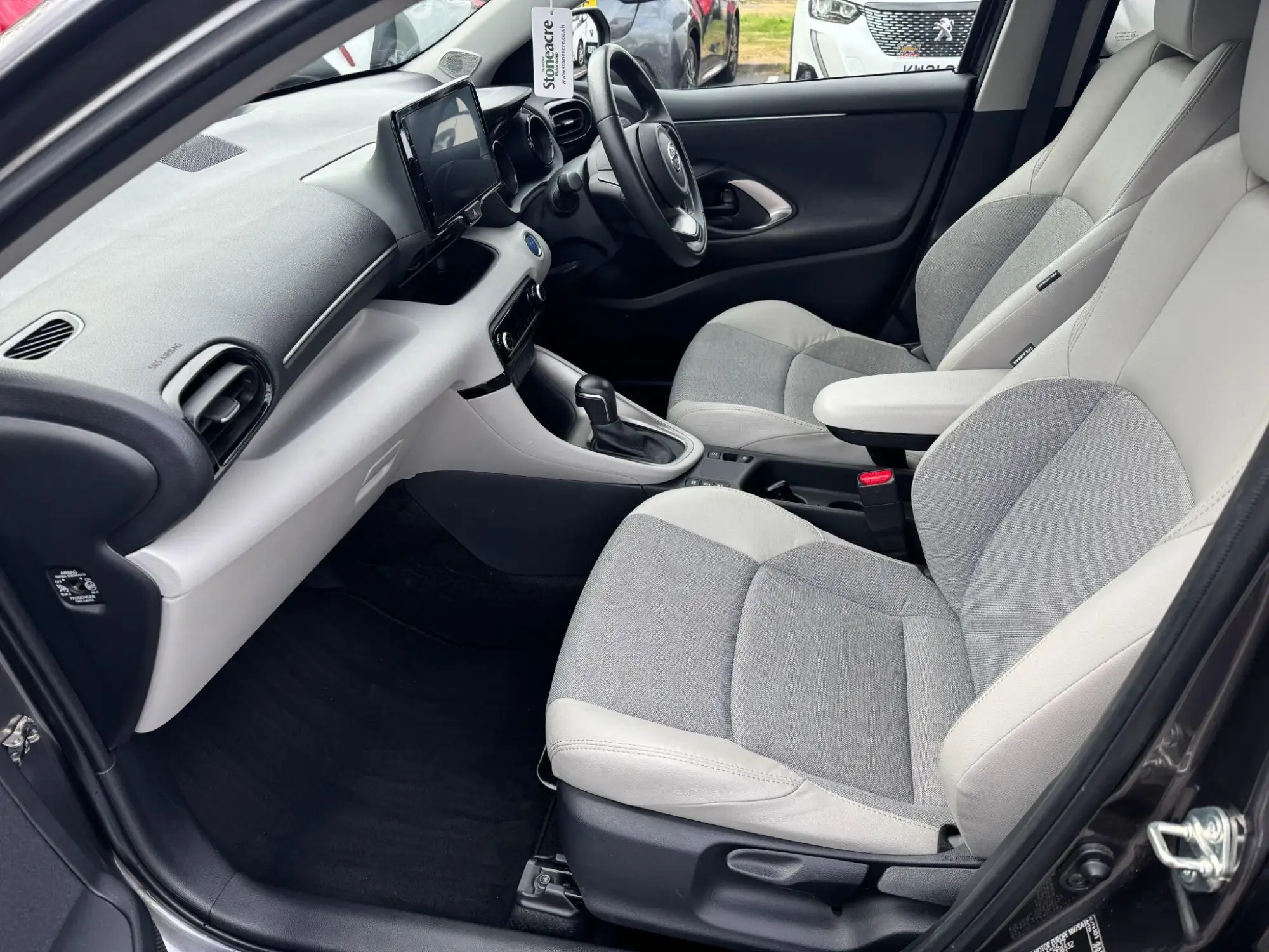 Toyota Yaris Image 14 Toyota Yaris Image 14
