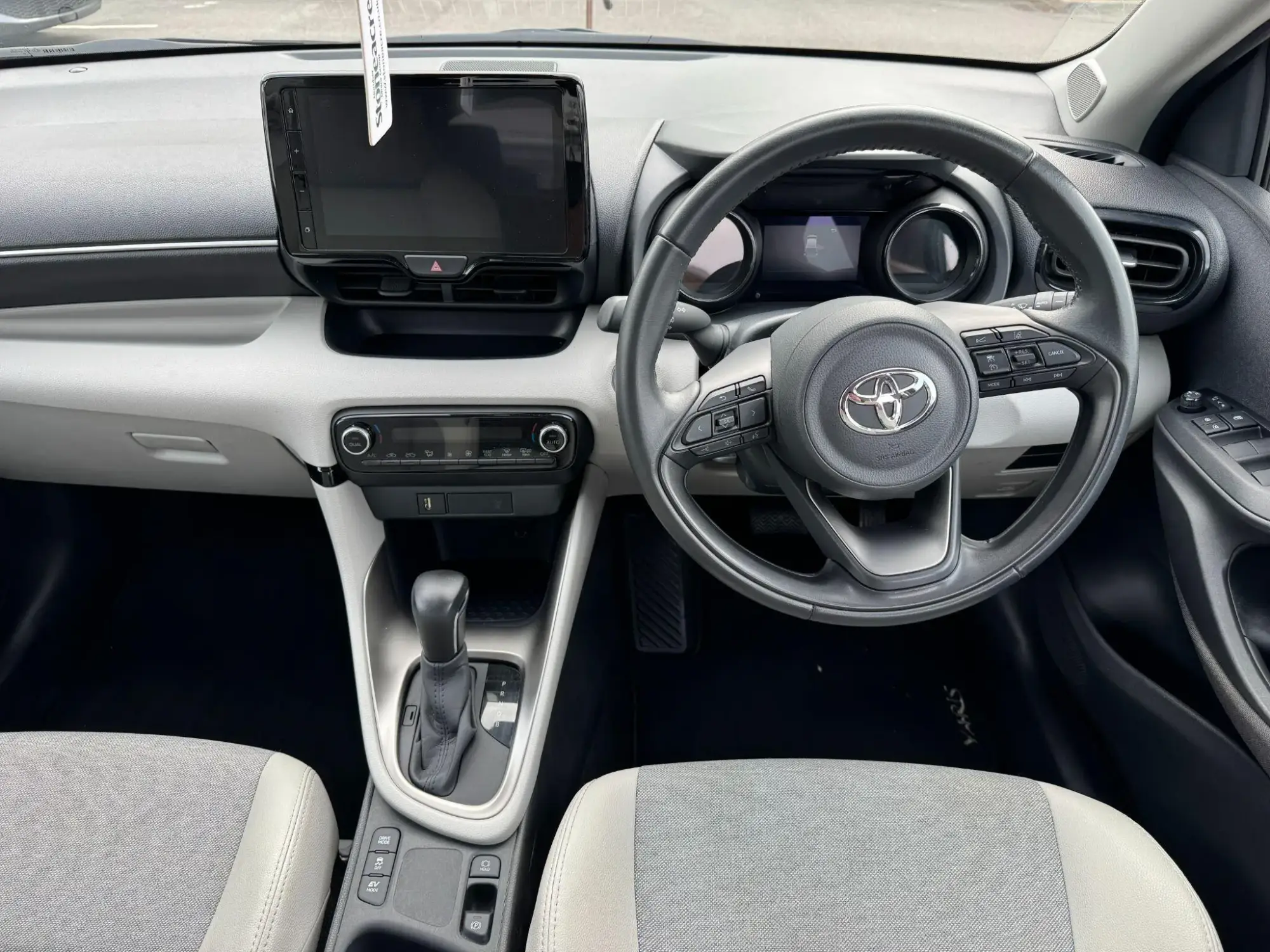 Toyota Yaris Image 15 Toyota Yaris Image 15