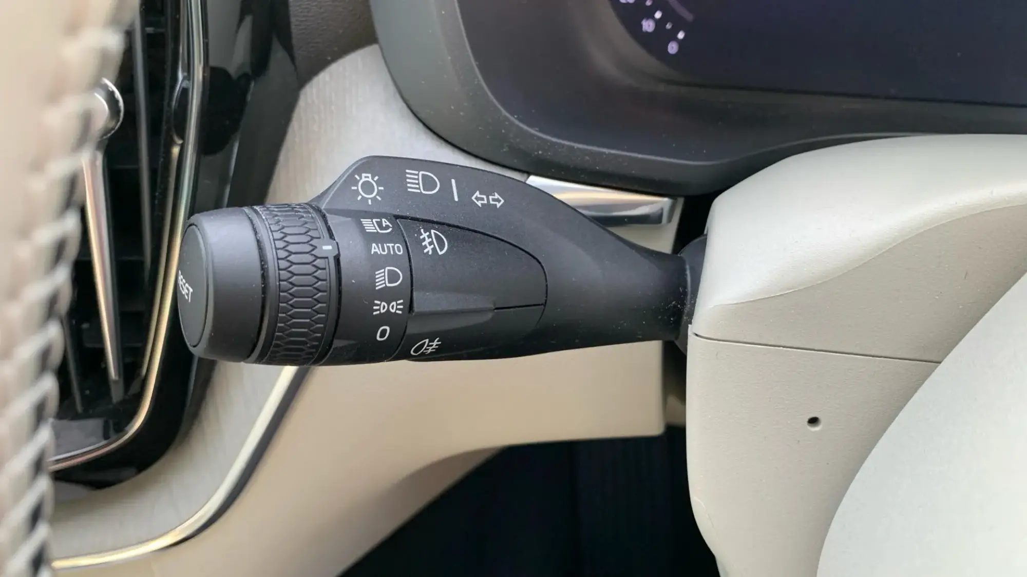 Volvo XC60 Image 20