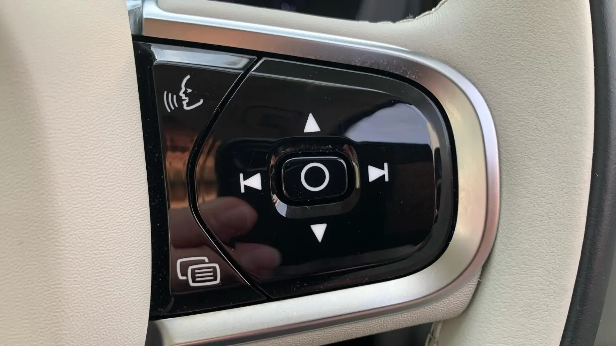 Volvo XC60 Image 22