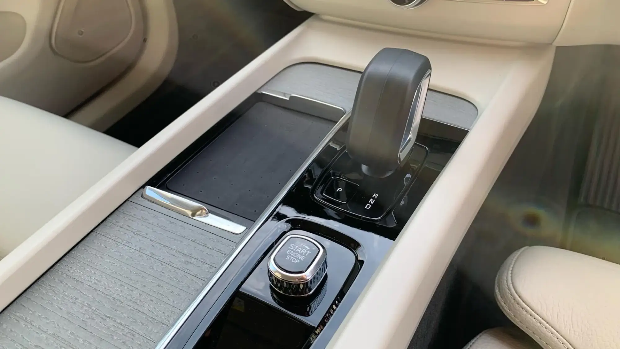 Volvo XC60 Image 26