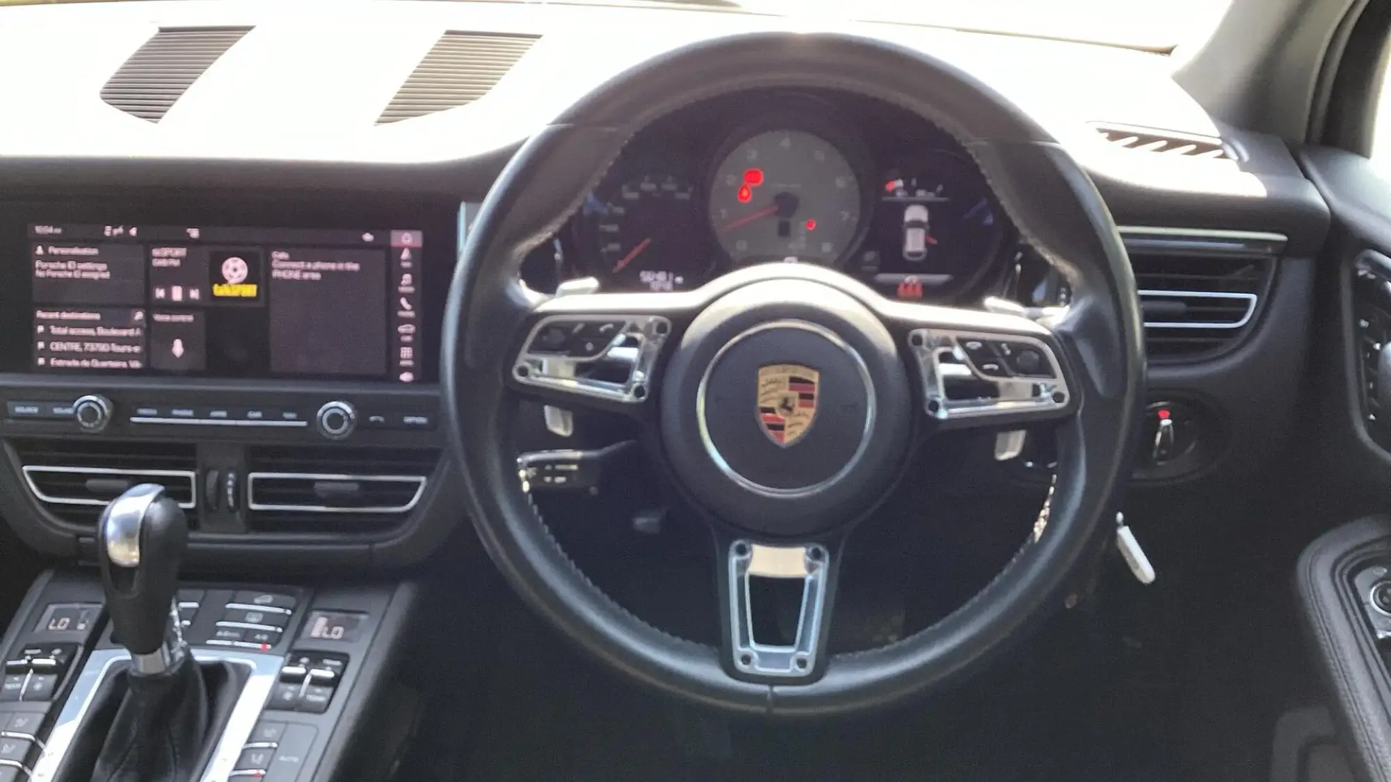 Porsche Macan Image 10 Porsche Macan Image 10