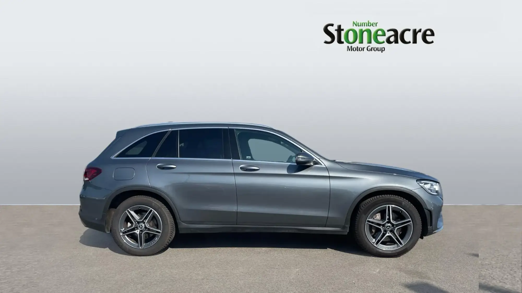 Mercedes-Benz GLC 2.0 GLC300 MHEV AMG Line G-Tronic+ 4MATIC Euro 6 (s/s) 5dr LS70EJN Image 3