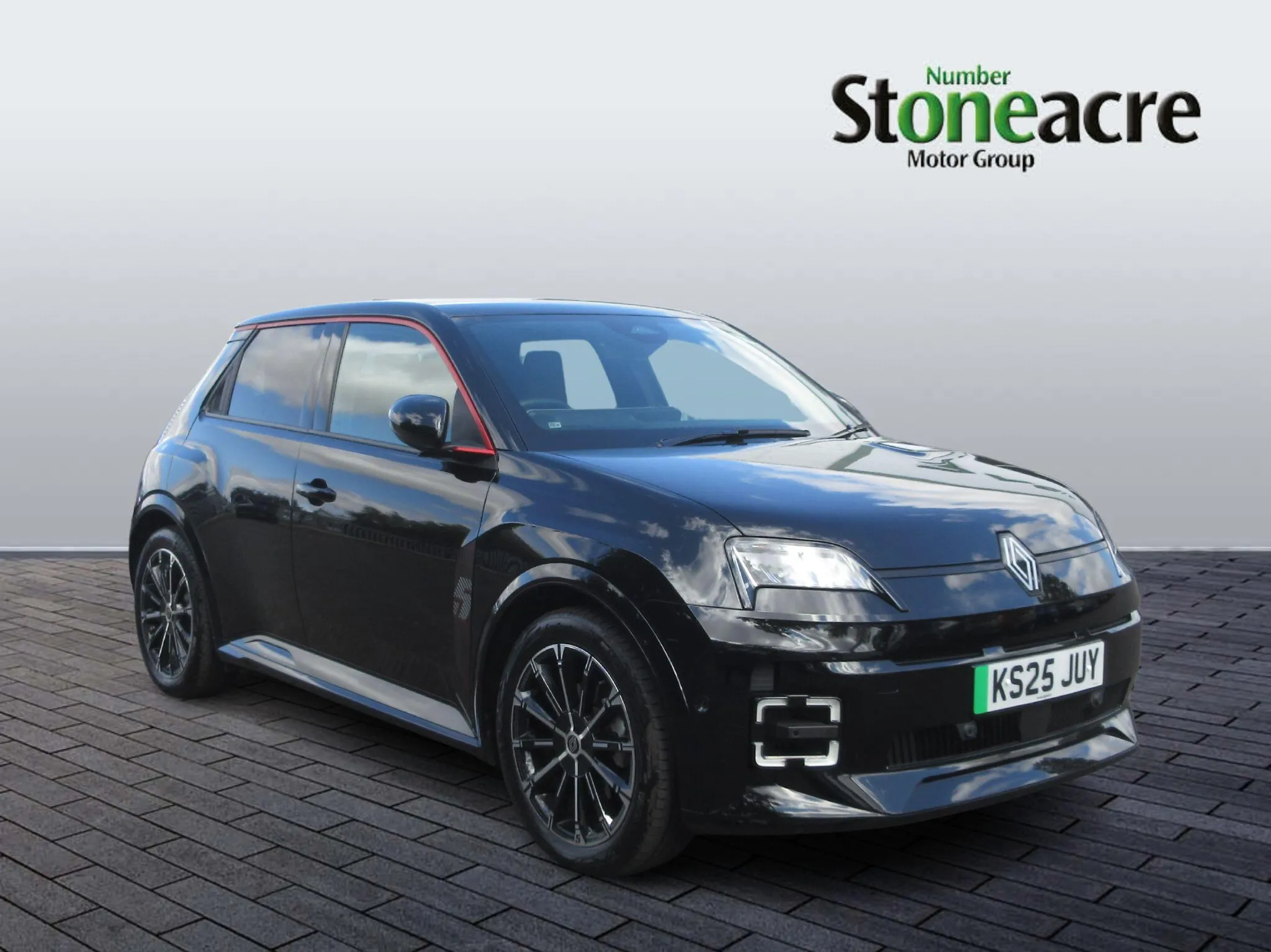 Renault 5 E-Tech Electric listing photo