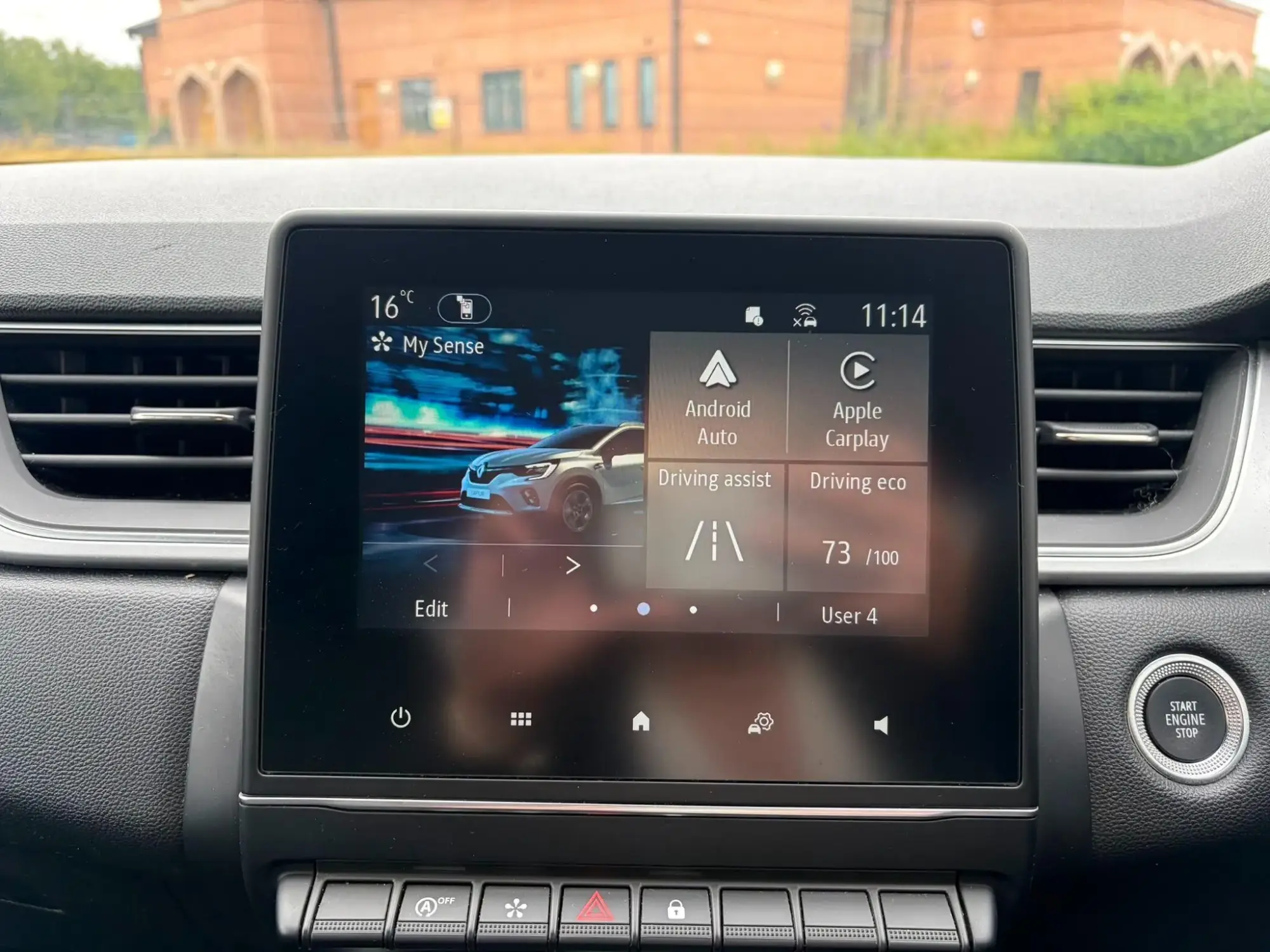 Renault Captur Image 16