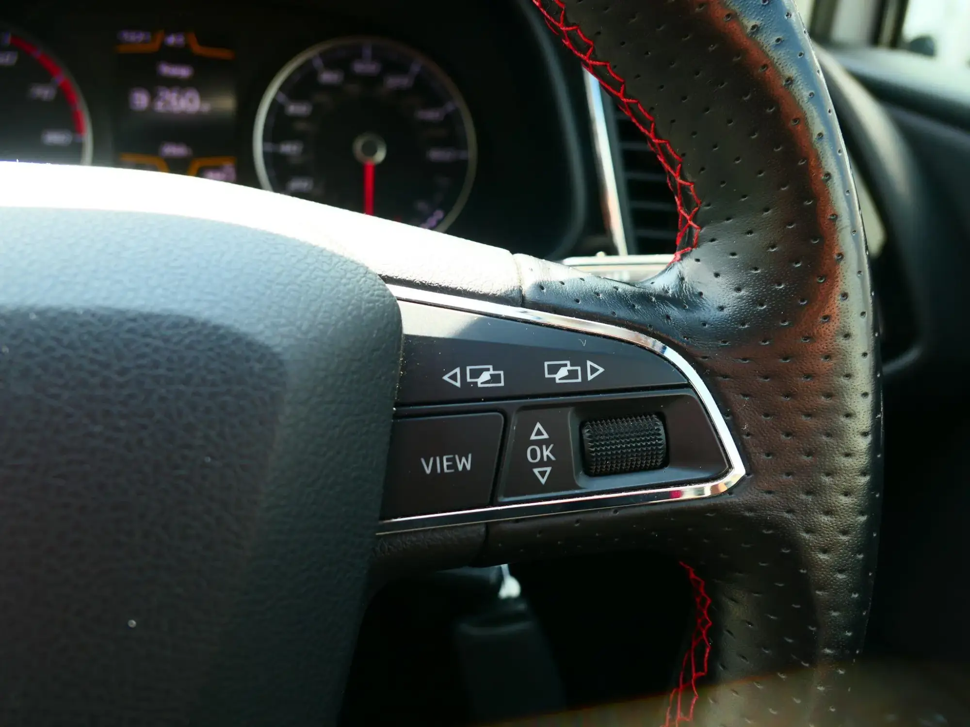 SEAT Leon Image 16