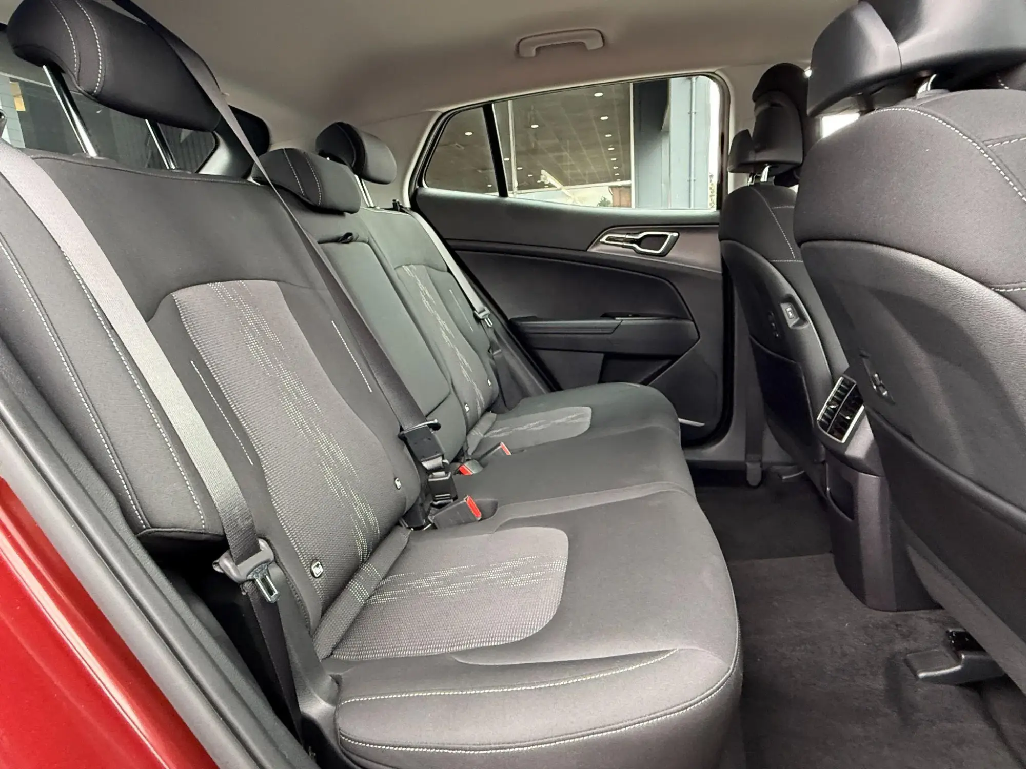 Kia Sportage Image 17 Kia Sportage Image 17