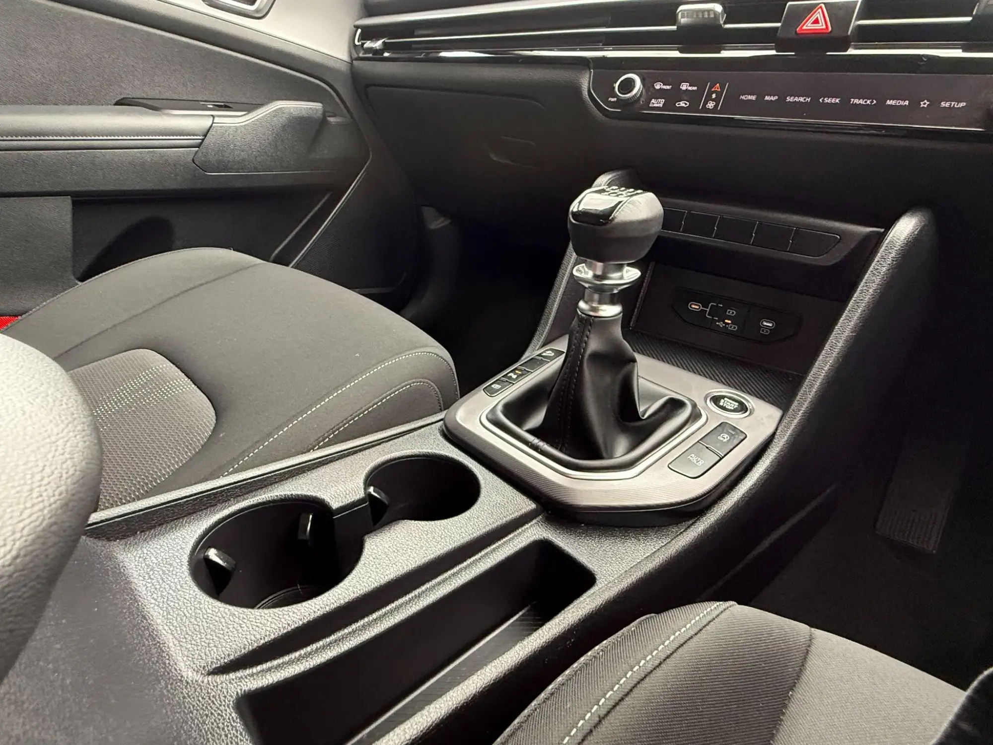 Kia Sportage Image 30 Kia Sportage Image 30