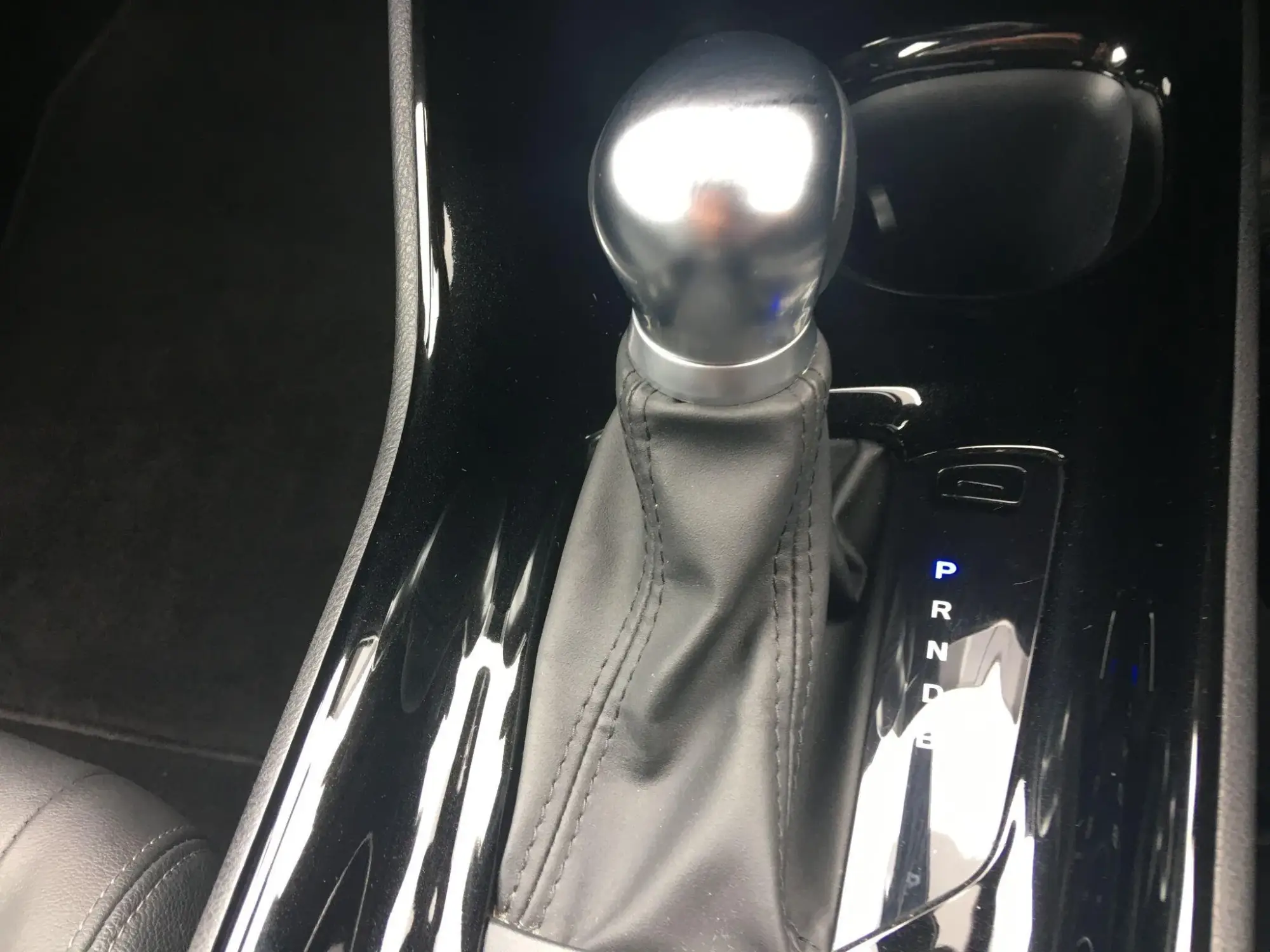 Toyota C-HR Self-Charging Hybrid Image 24 Toyota C-HR Self-Charging Hybrid Image 24