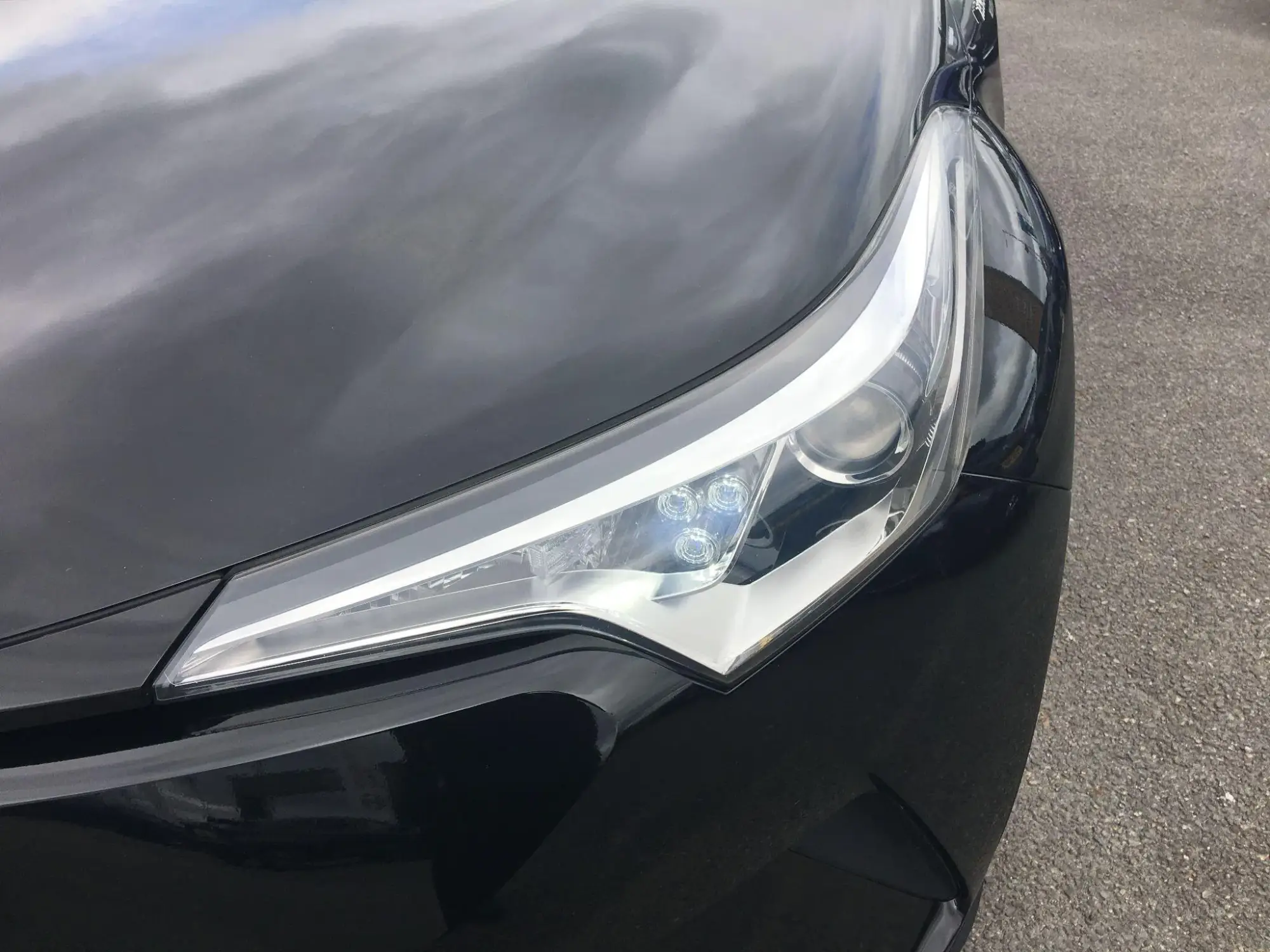 Toyota C-HR Self-Charging Hybrid Image 34 Toyota C-HR Self-Charging Hybrid Image 34