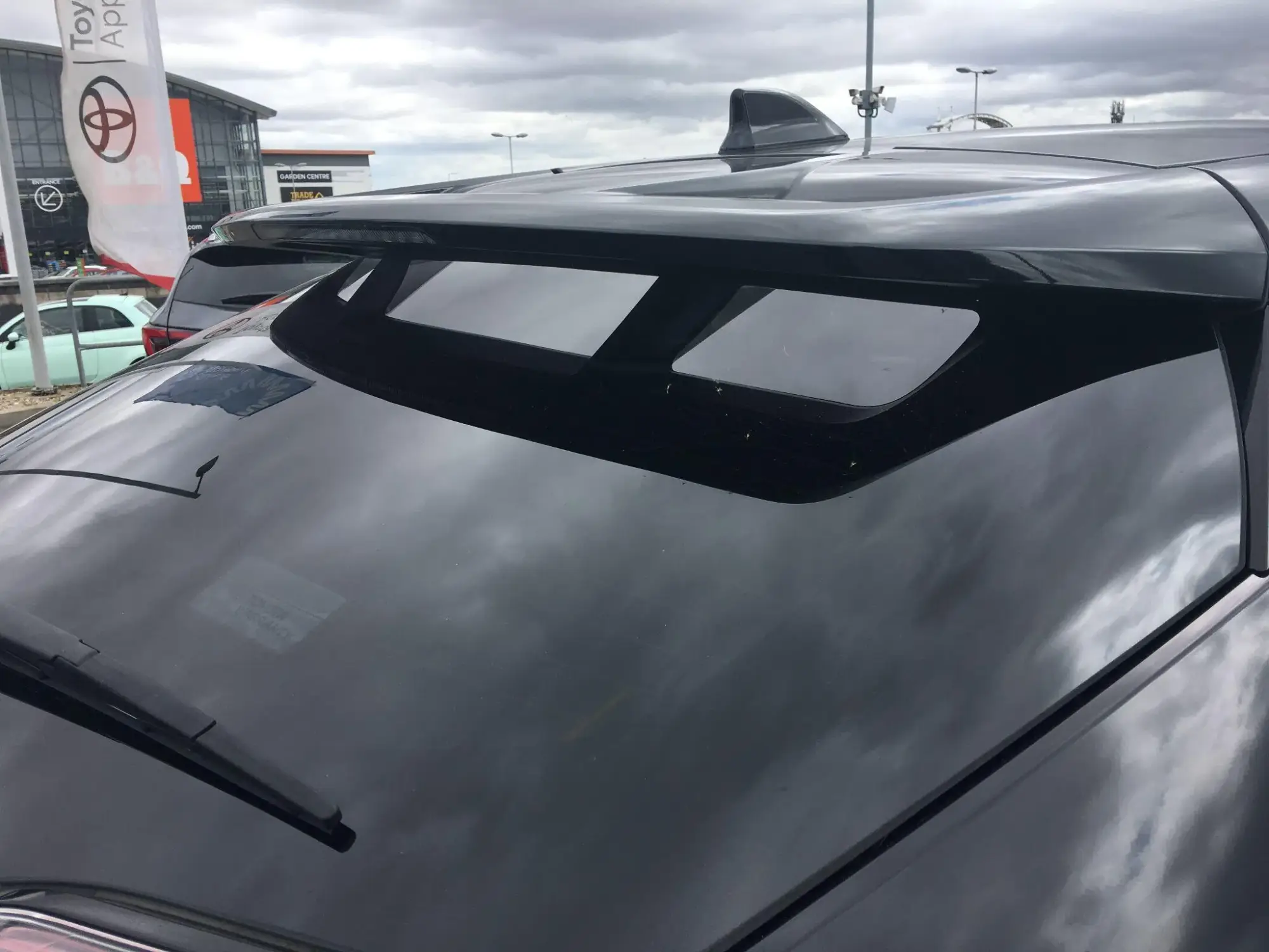 Toyota C-HR Self-Charging Hybrid Image 37 Toyota C-HR Self-Charging Hybrid Image 37