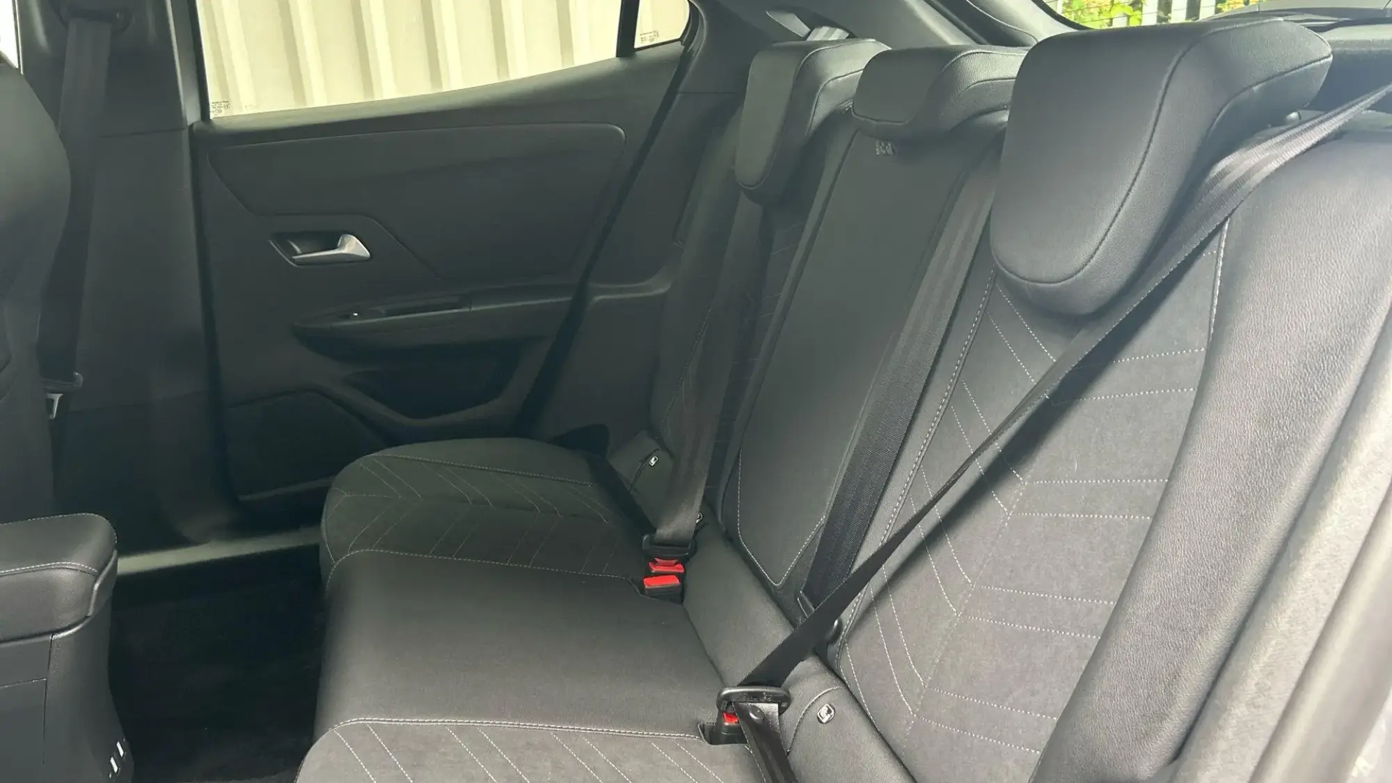 Vauxhall Mokka Image 16 Vauxhall Mokka Image 16
