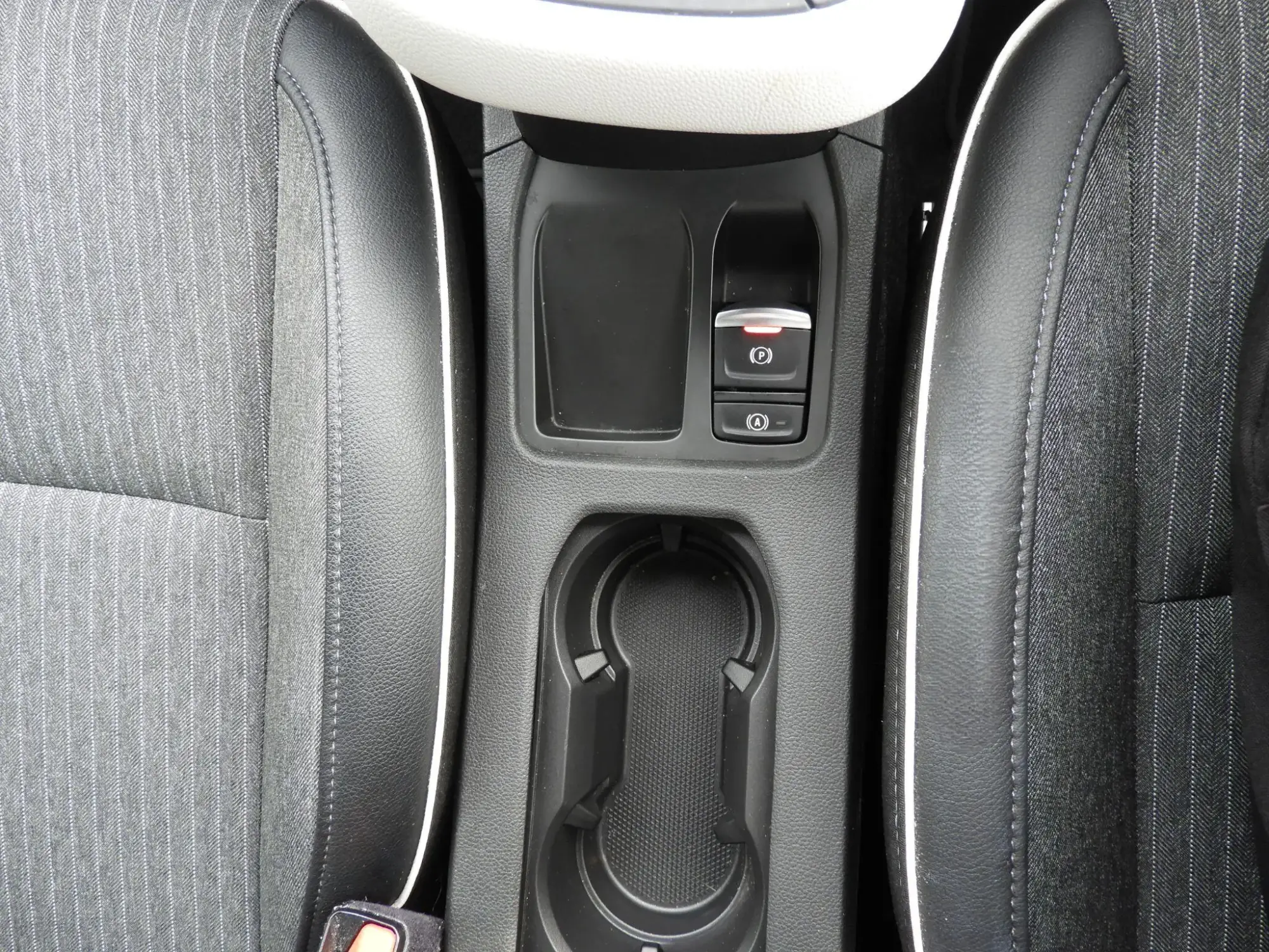 Renault Clio Image 11 Renault Clio Image 11