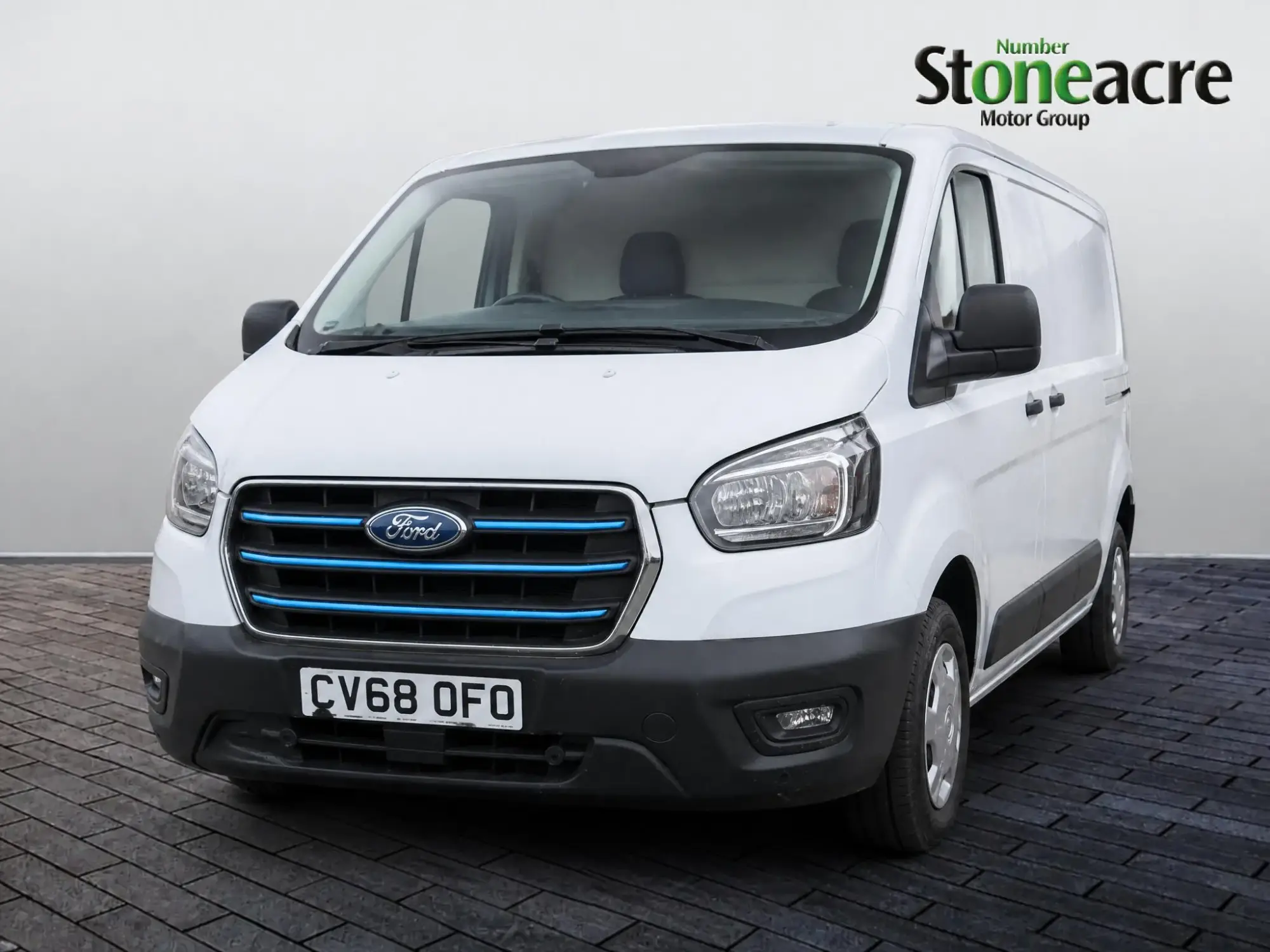 Ford E-Transit Image 9