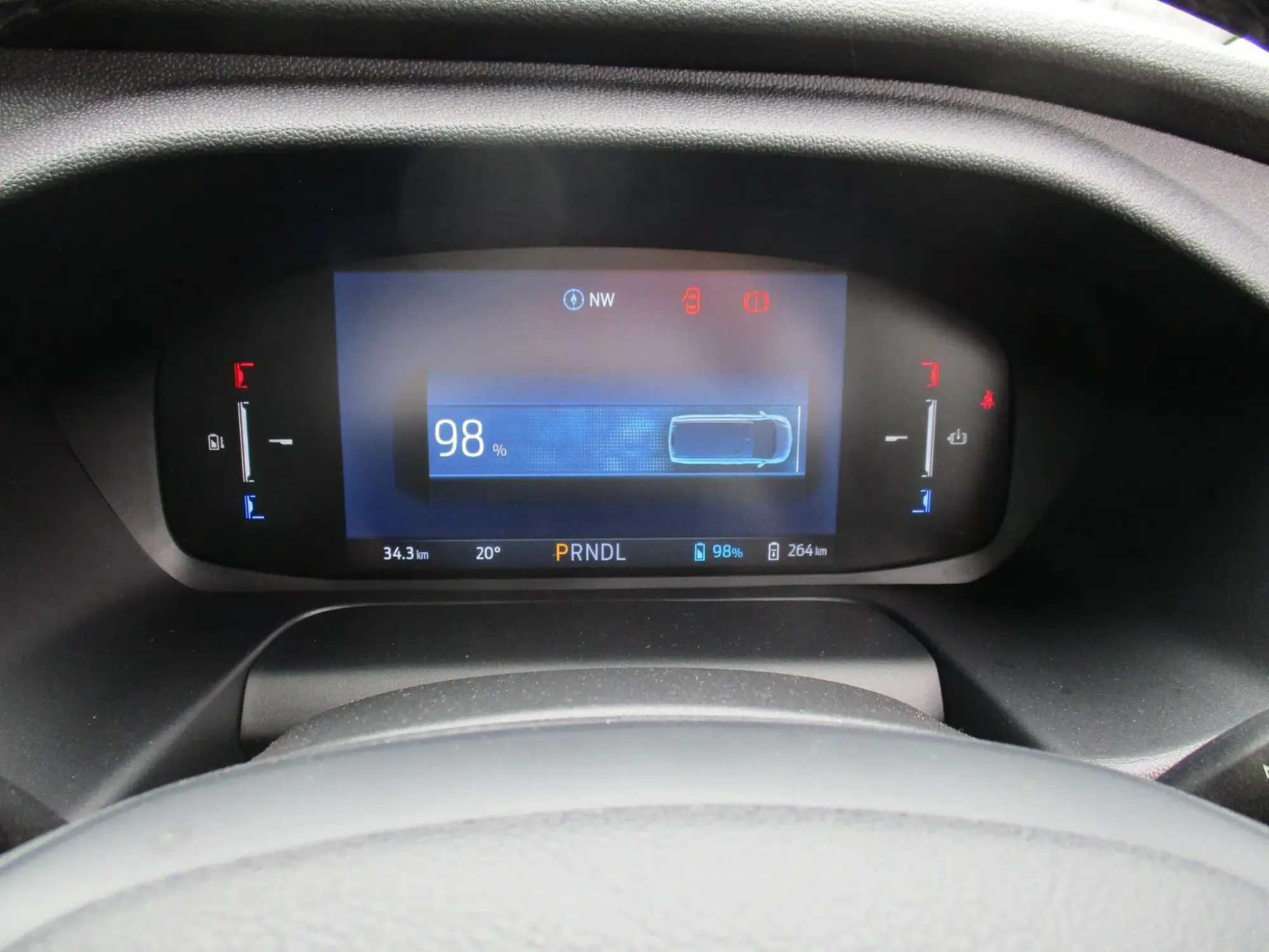 Ford E-Transit Image 20
