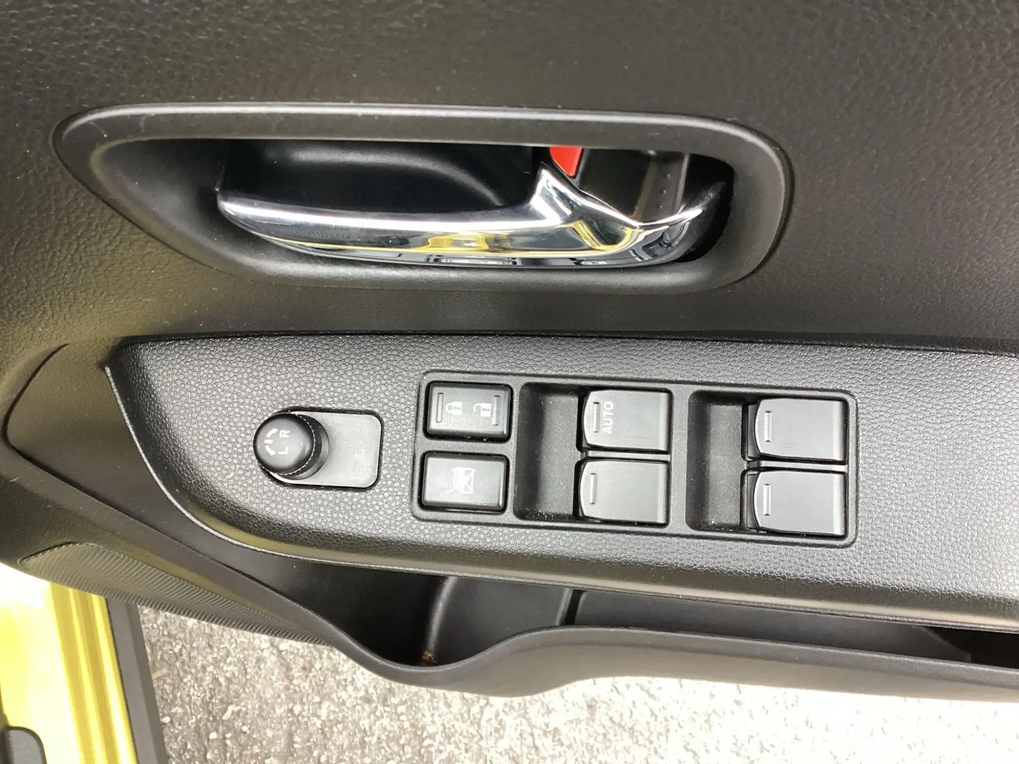 Suzuki Ignis Image 15 Suzuki Ignis Image 15