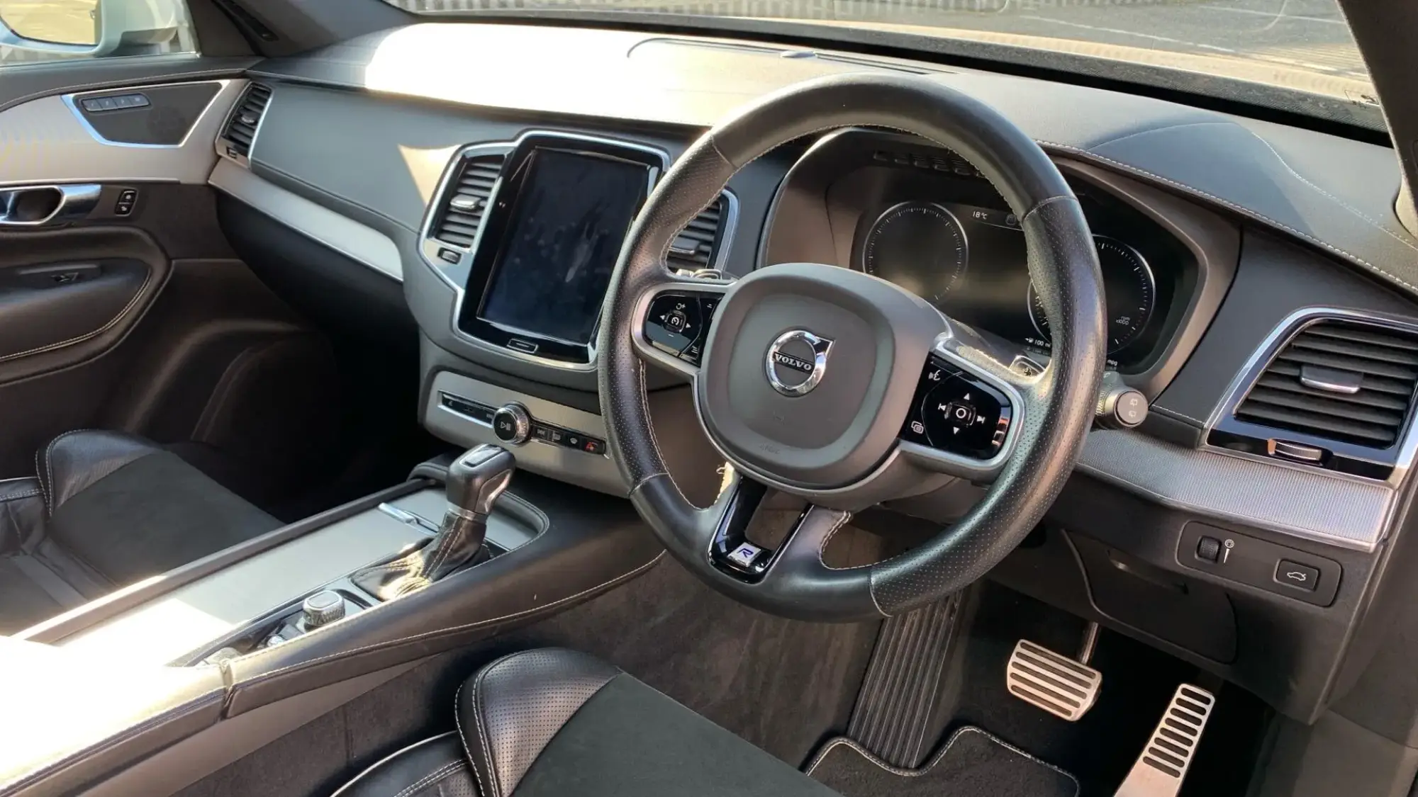 Volvo XC90 Image 4