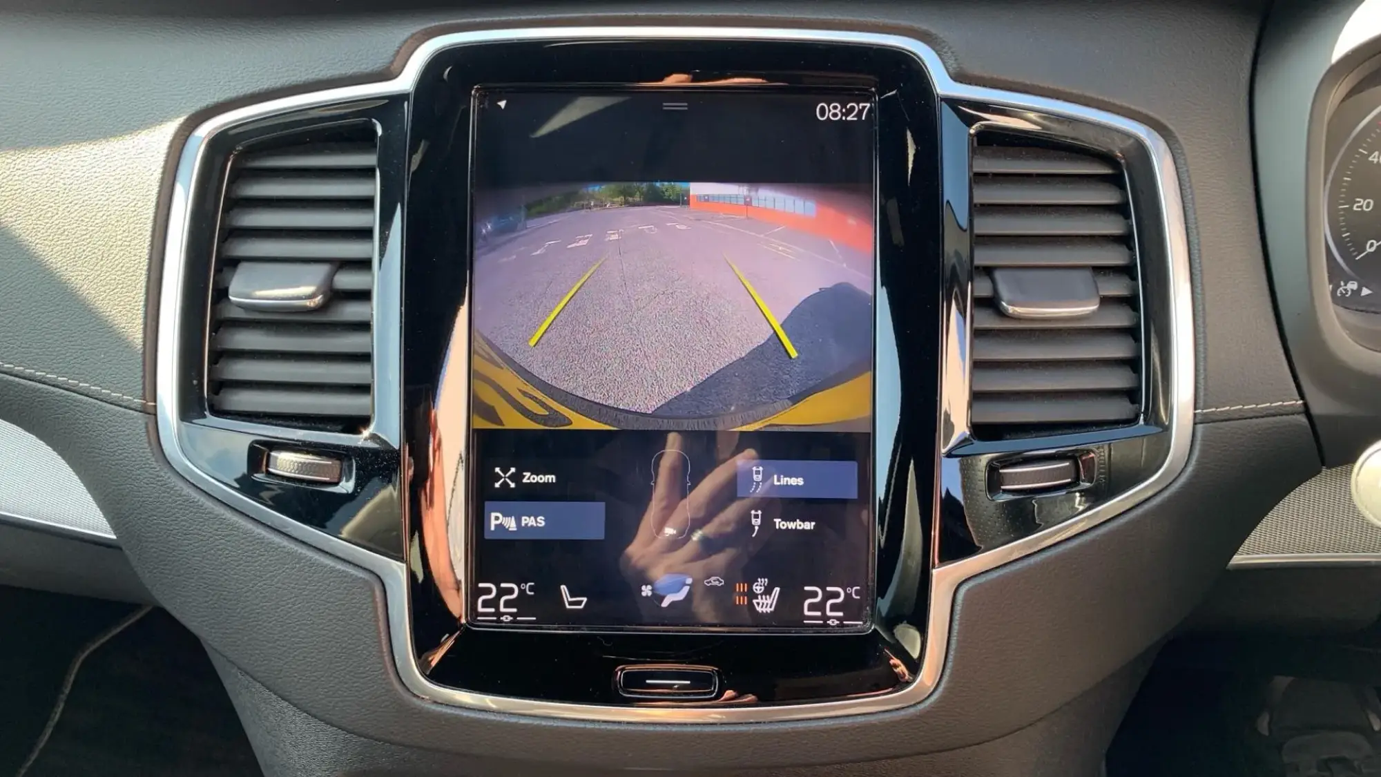 Volvo XC90 Image 19