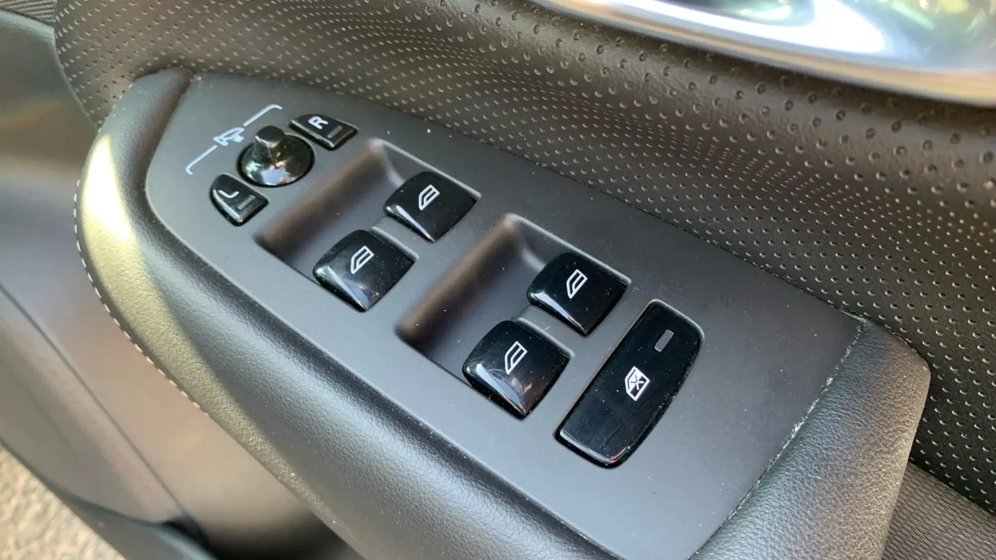 Volvo XC90 Image 24