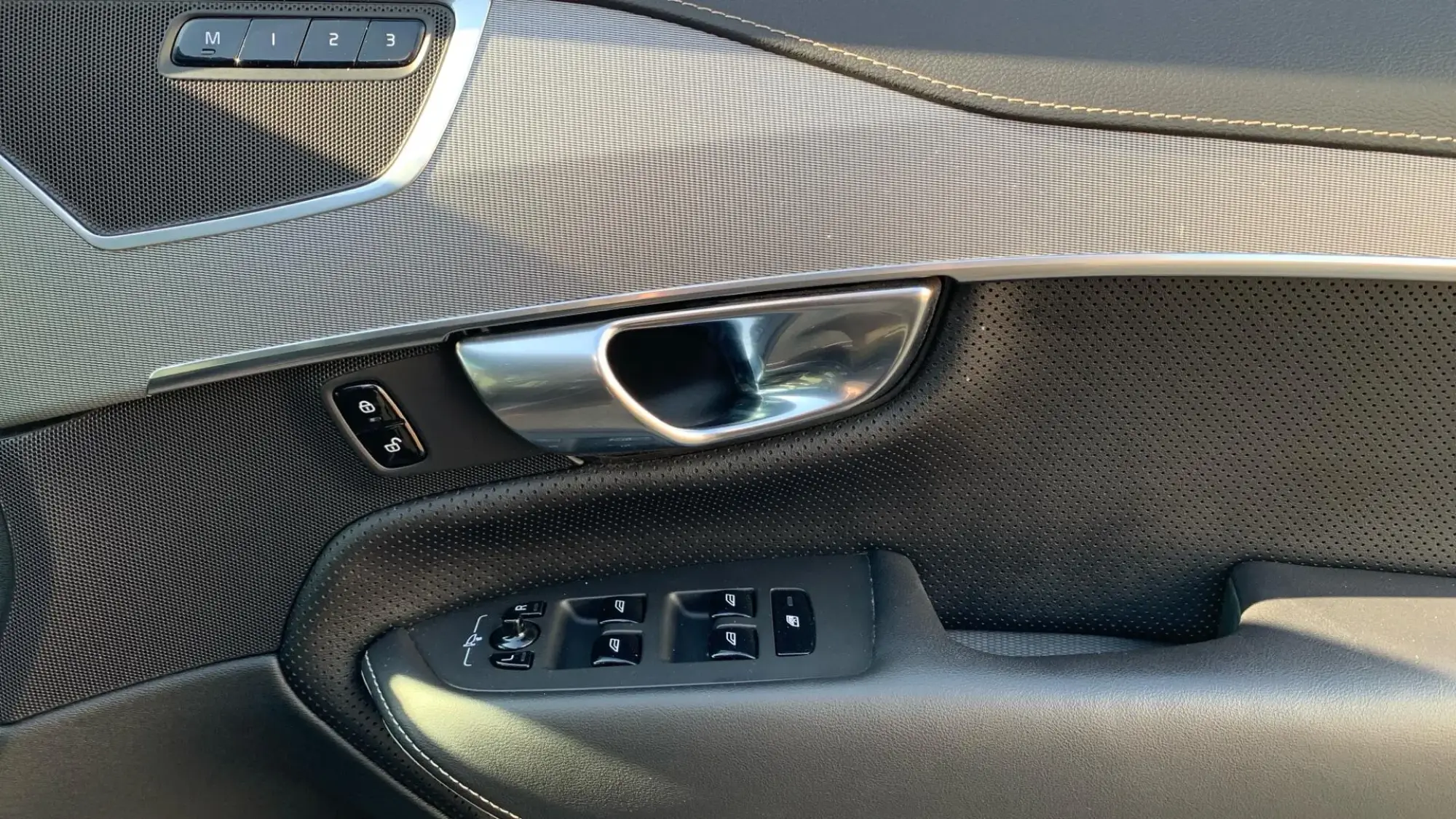 Volvo XC90 Image 29