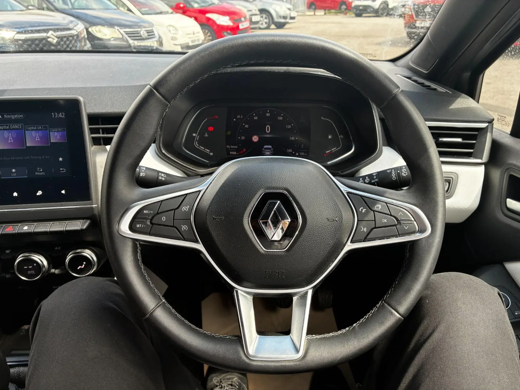 Renault Clio Image 11 Renault Clio Image 11