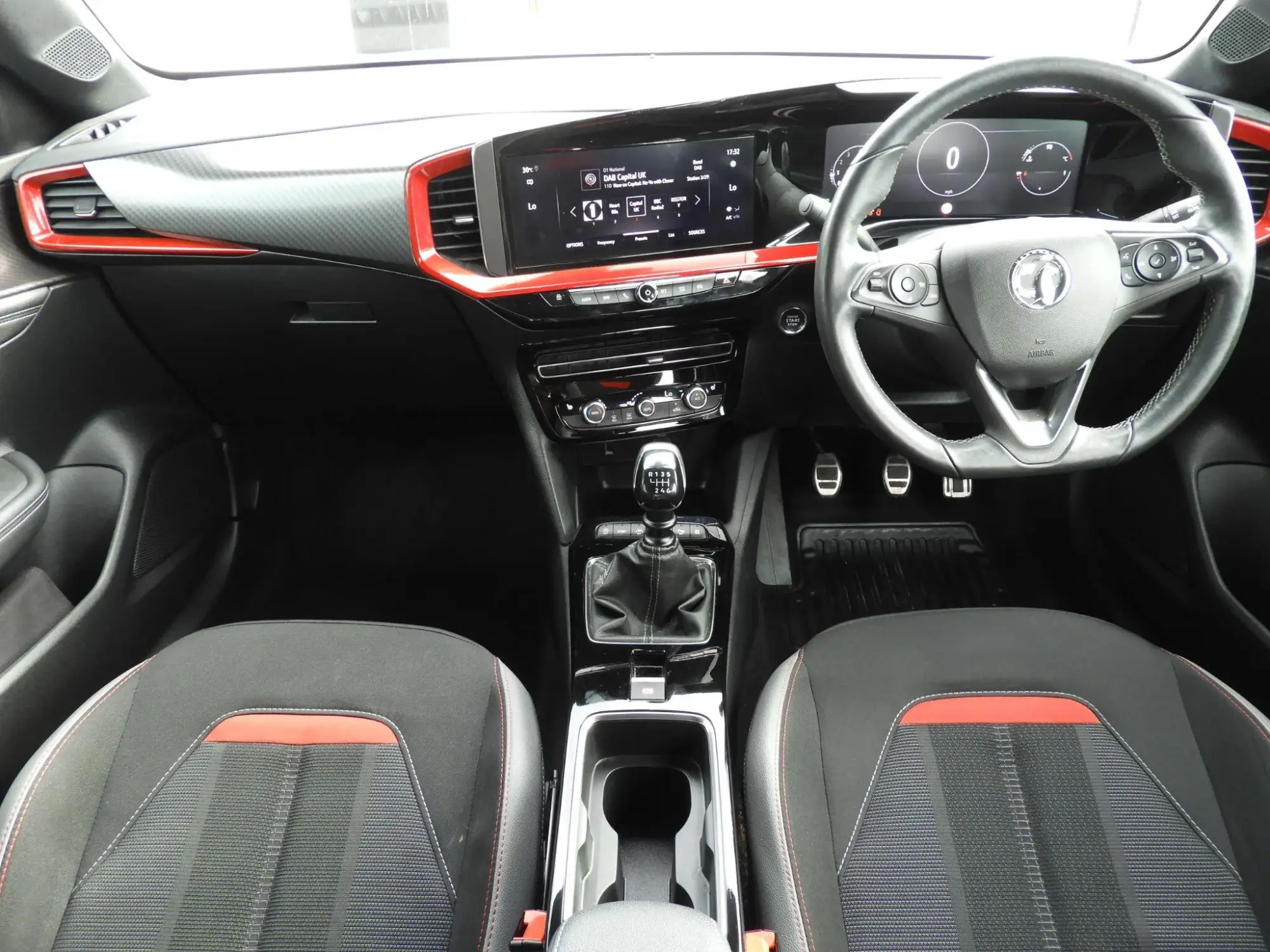 Vauxhall Mokka 1.2 Turbo SRi Nav Premium Euro 6 (s/s) 5dr SJ21CRH Image 3 Vauxhall Mokka 1.2 Turbo SRi Nav Premium Euro 6 (s/s) 5dr SJ21CRH Image 3