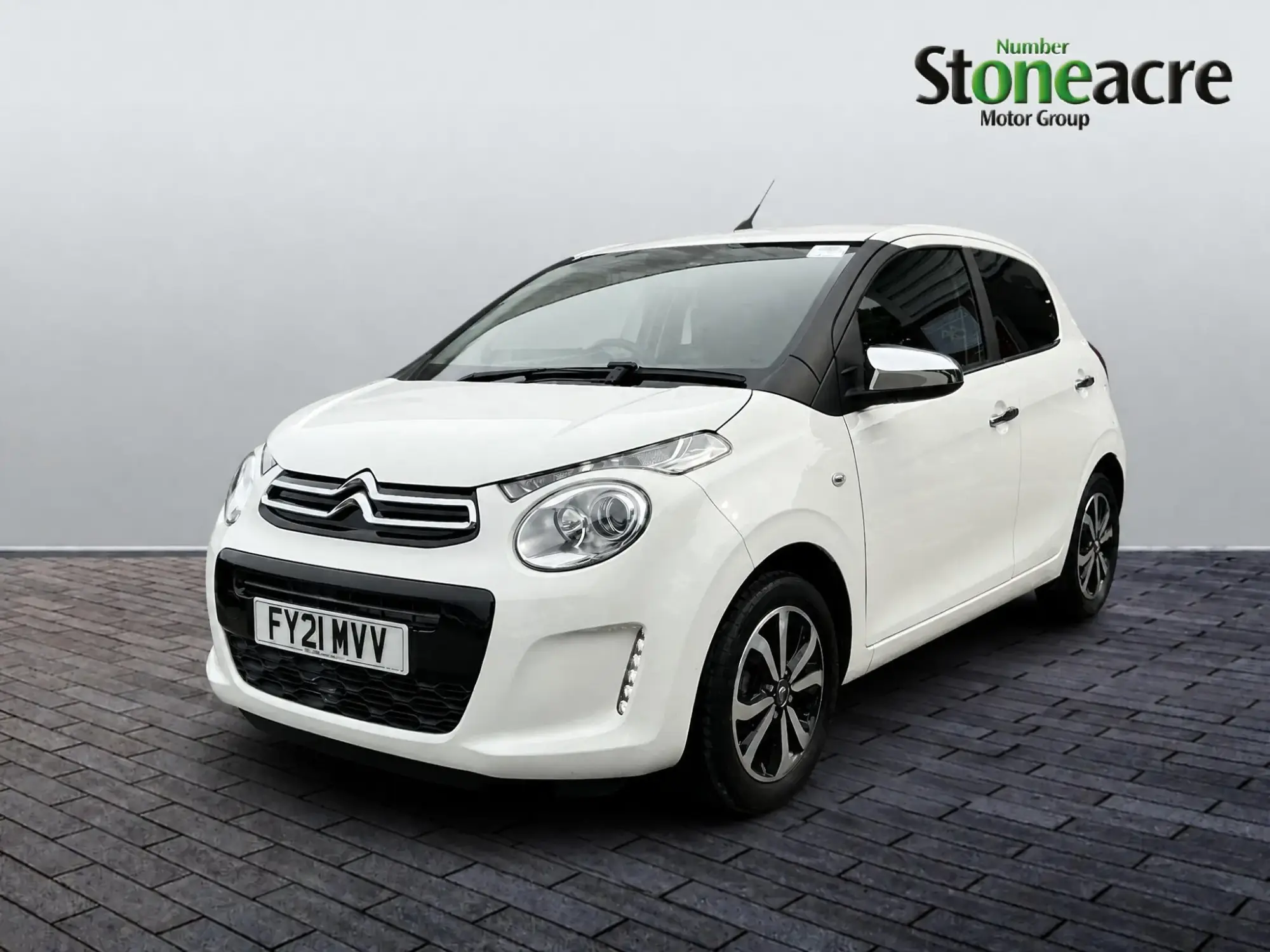 Citroen C1 1.0 VTi 72 Shine 5dr FY21MVV Image 3