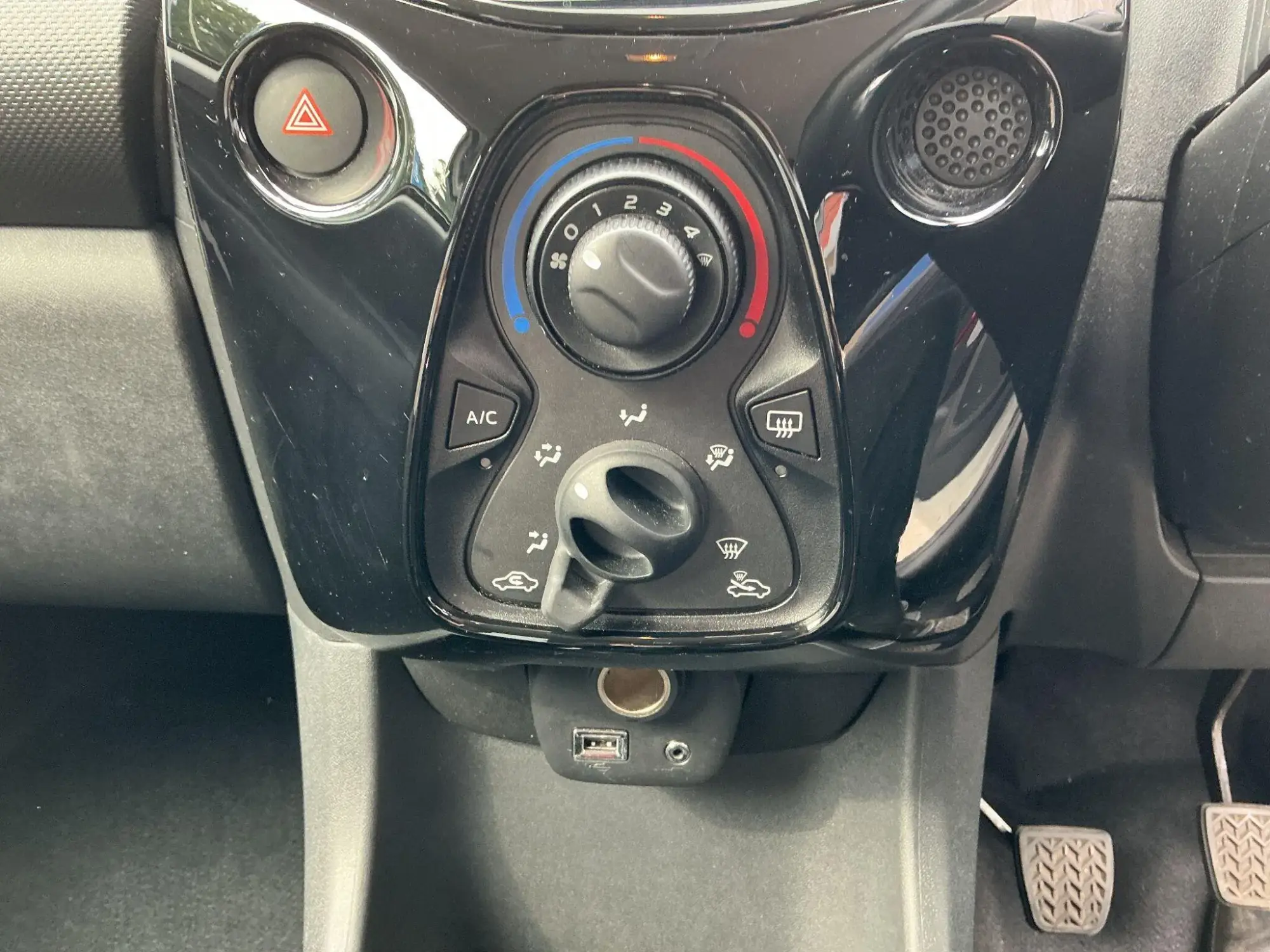 Citroen C1 Image 10