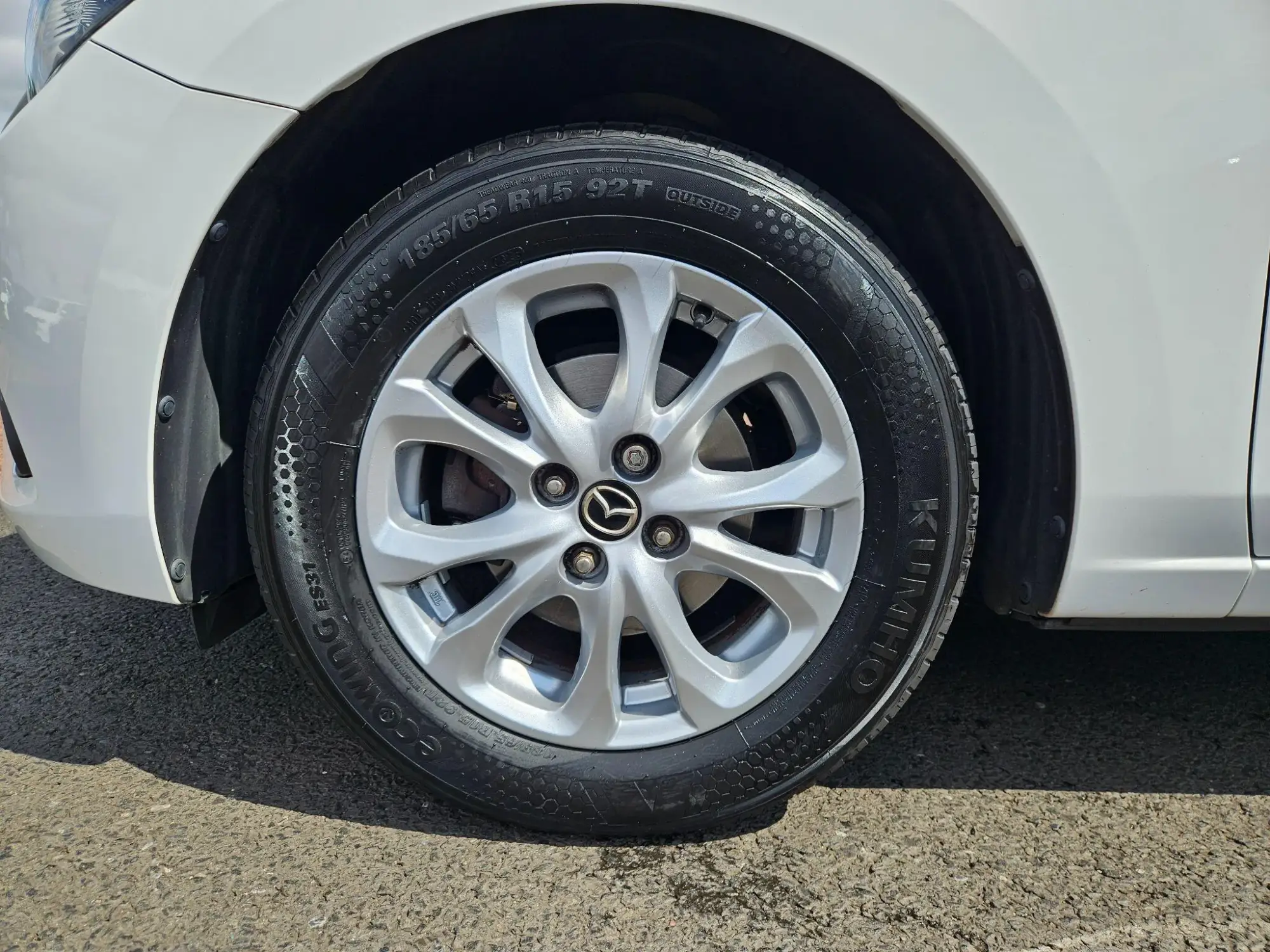 Mazda2 Image 9