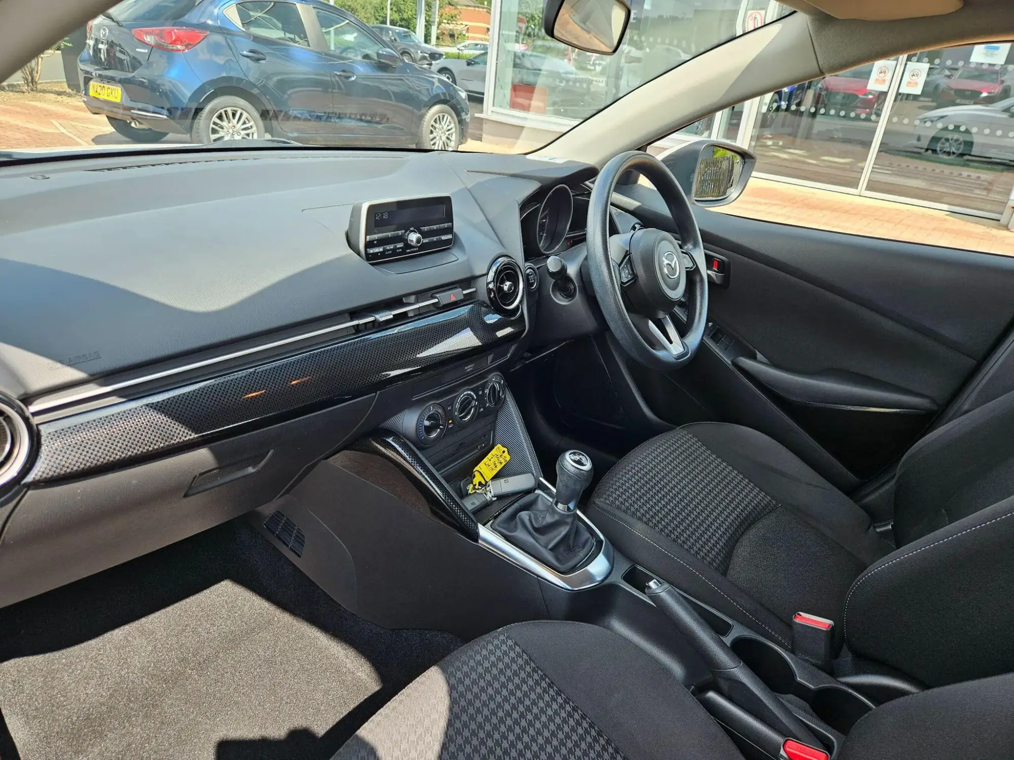 Mazda2 Image 13