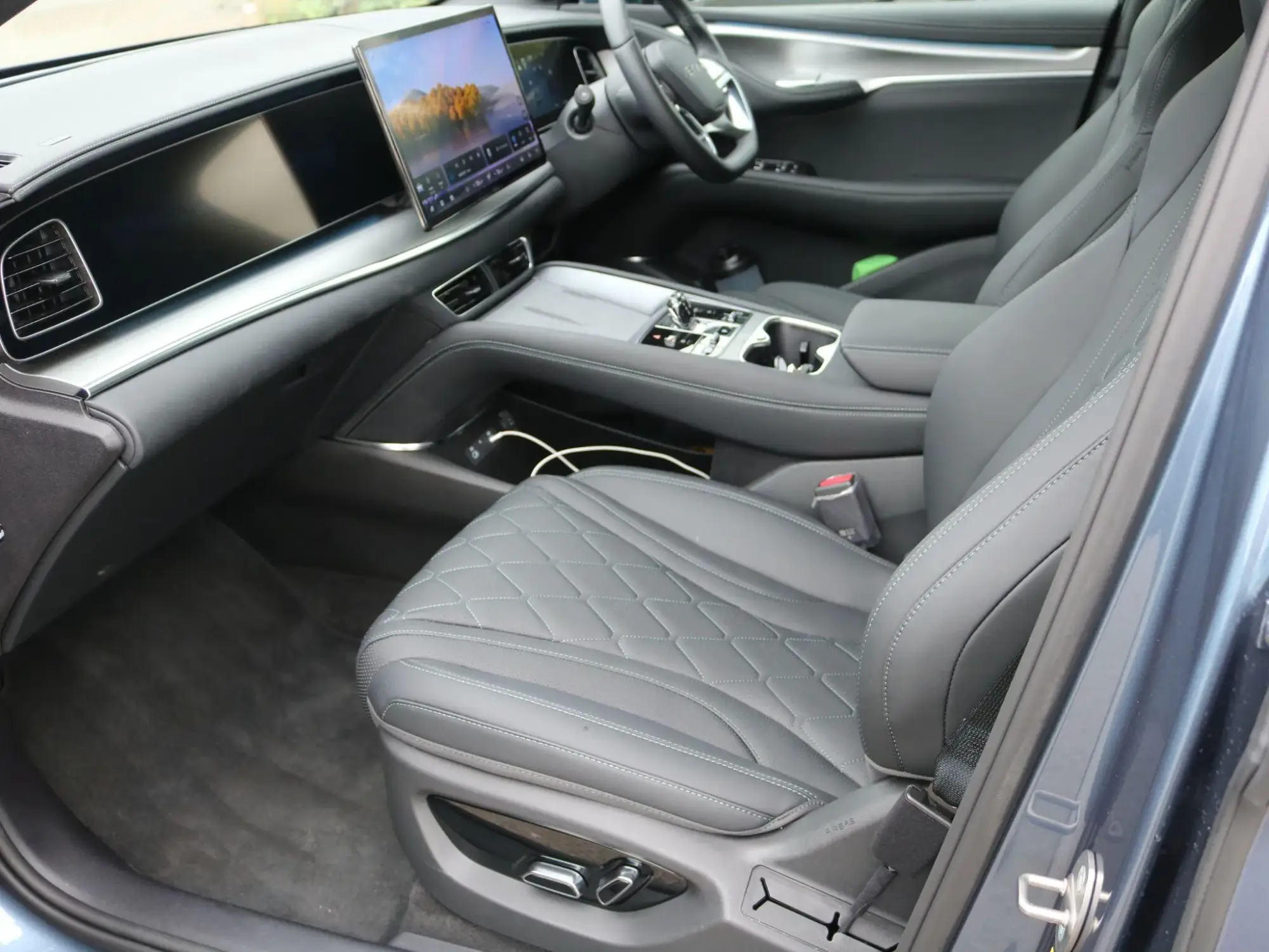 BYD SEALION 7 Image 17