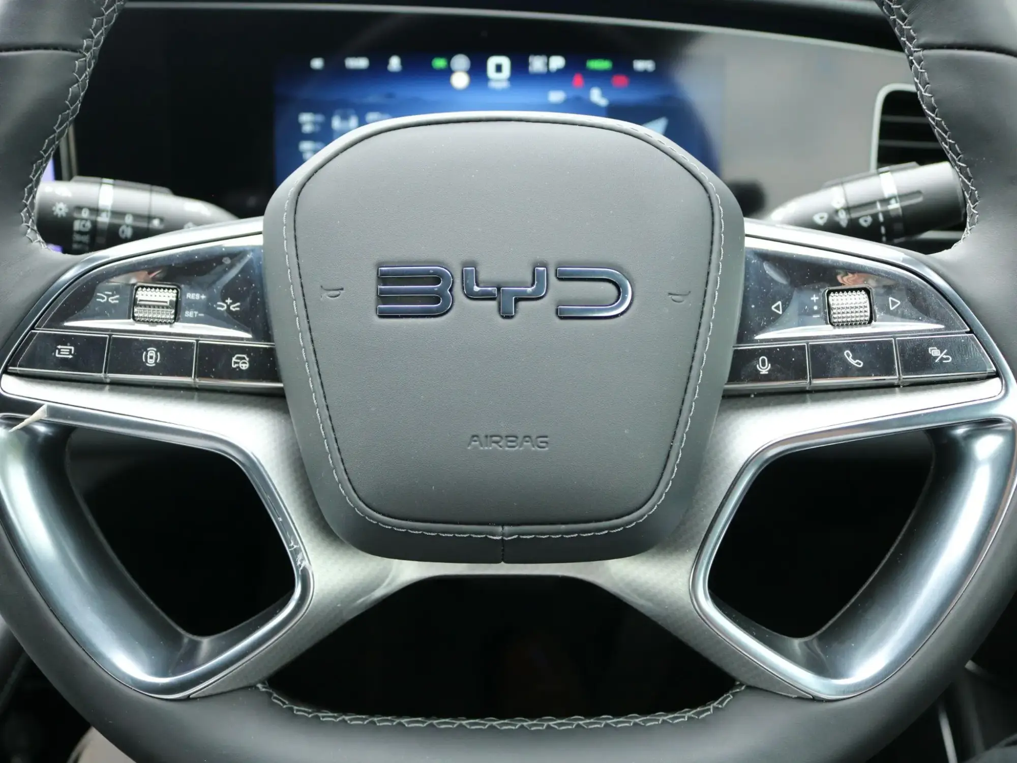 BYD SEALION 7 Image 20
